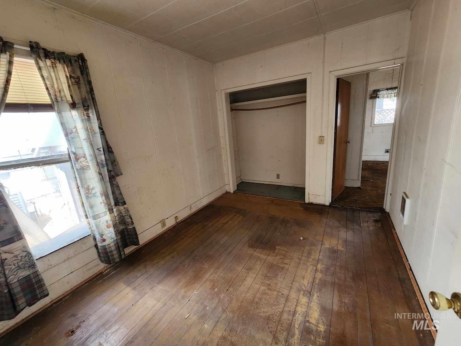 134 S A Street Property Photo 9