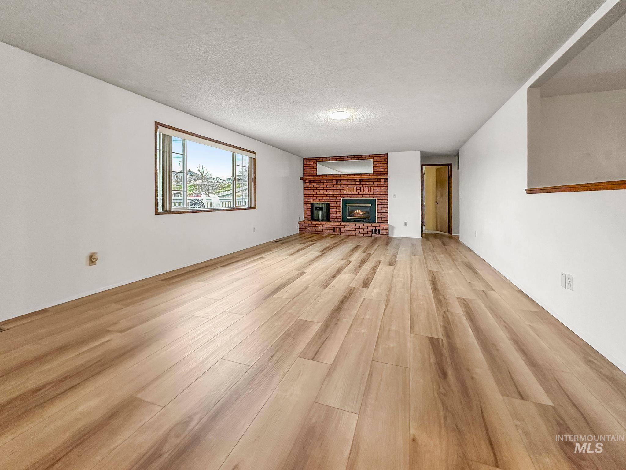 1792 Lambert Drive Property Photo 4