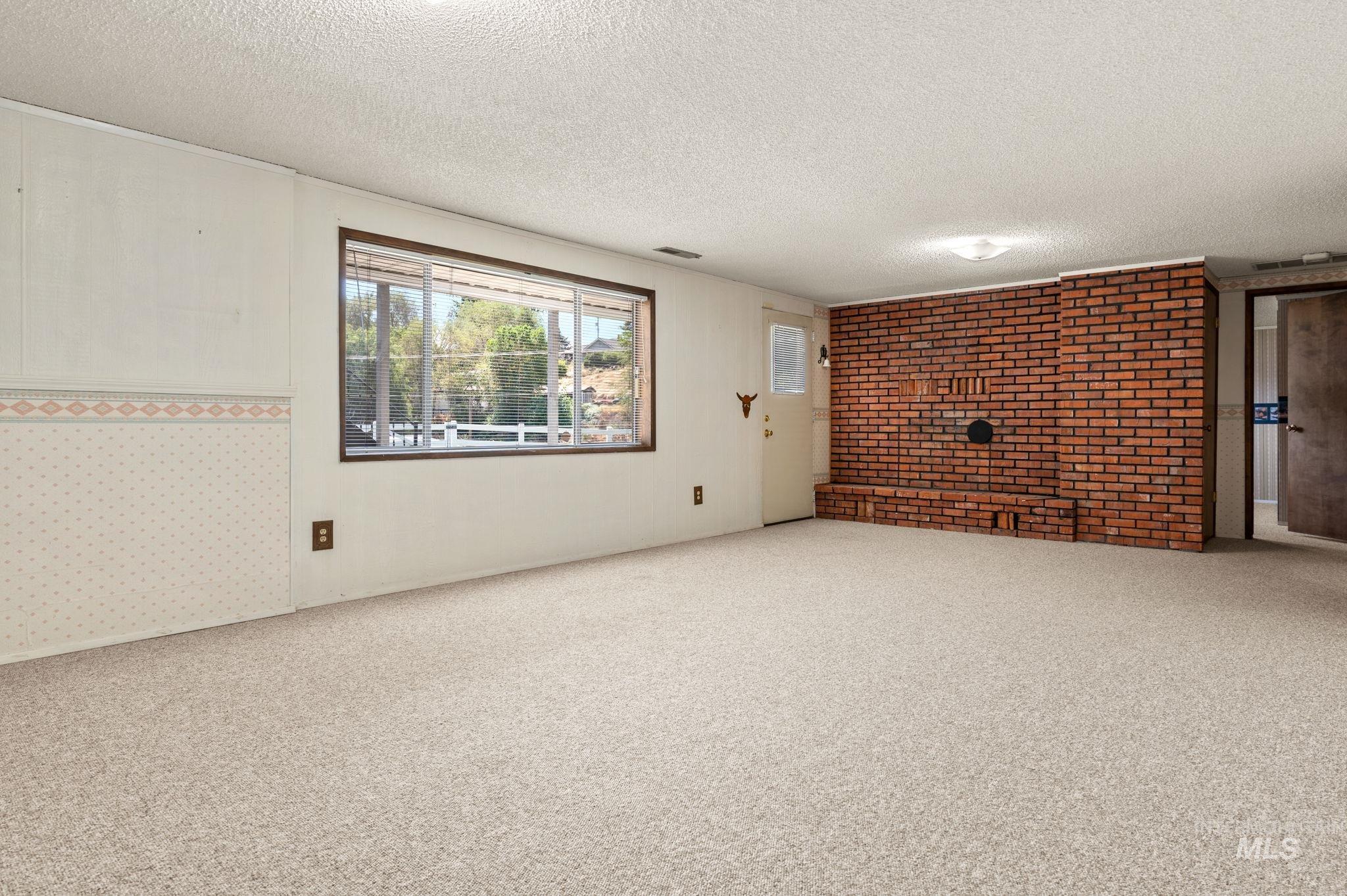 1792 Lambert Drive Property Photo 17