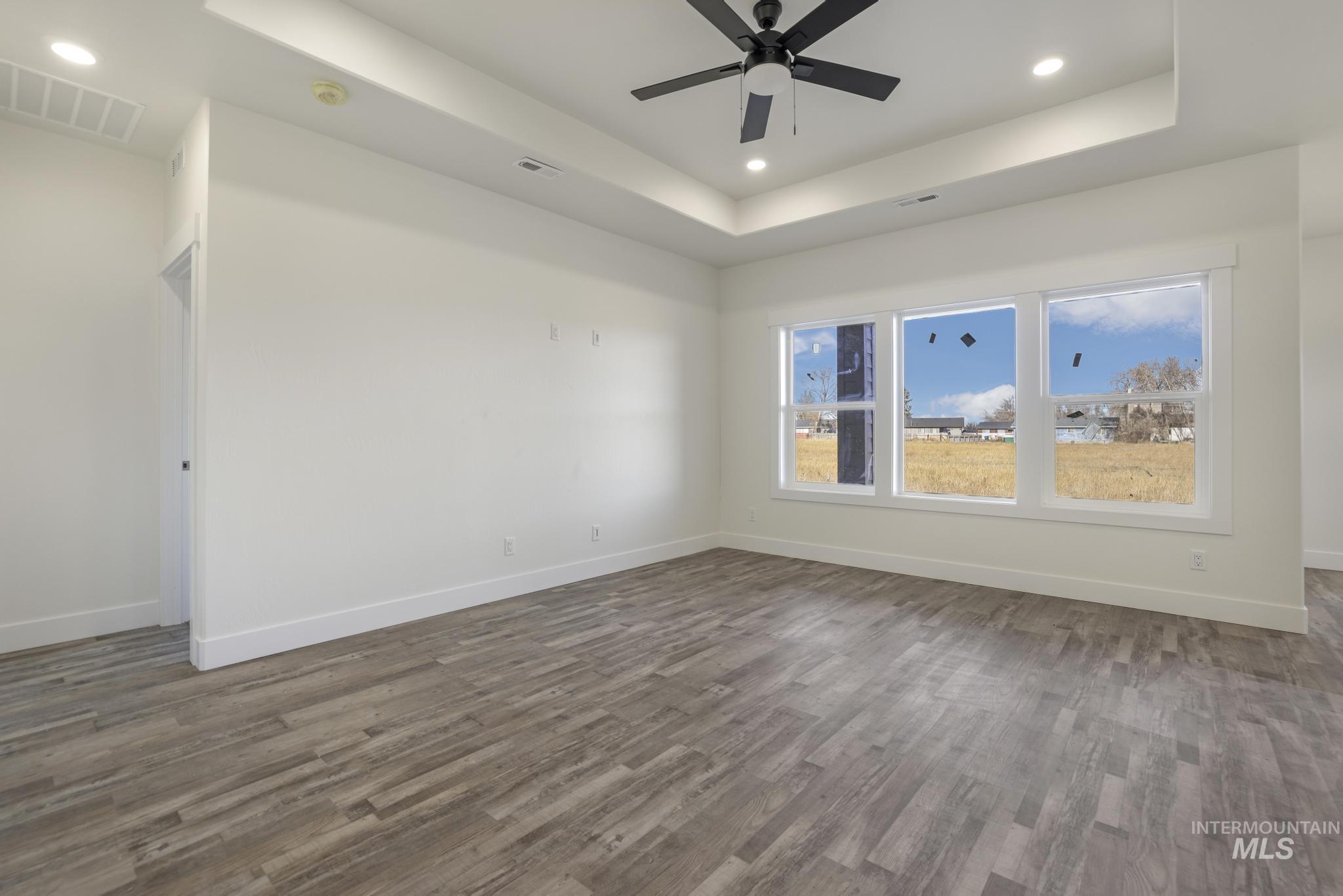 1102 14th St Property Photo 5