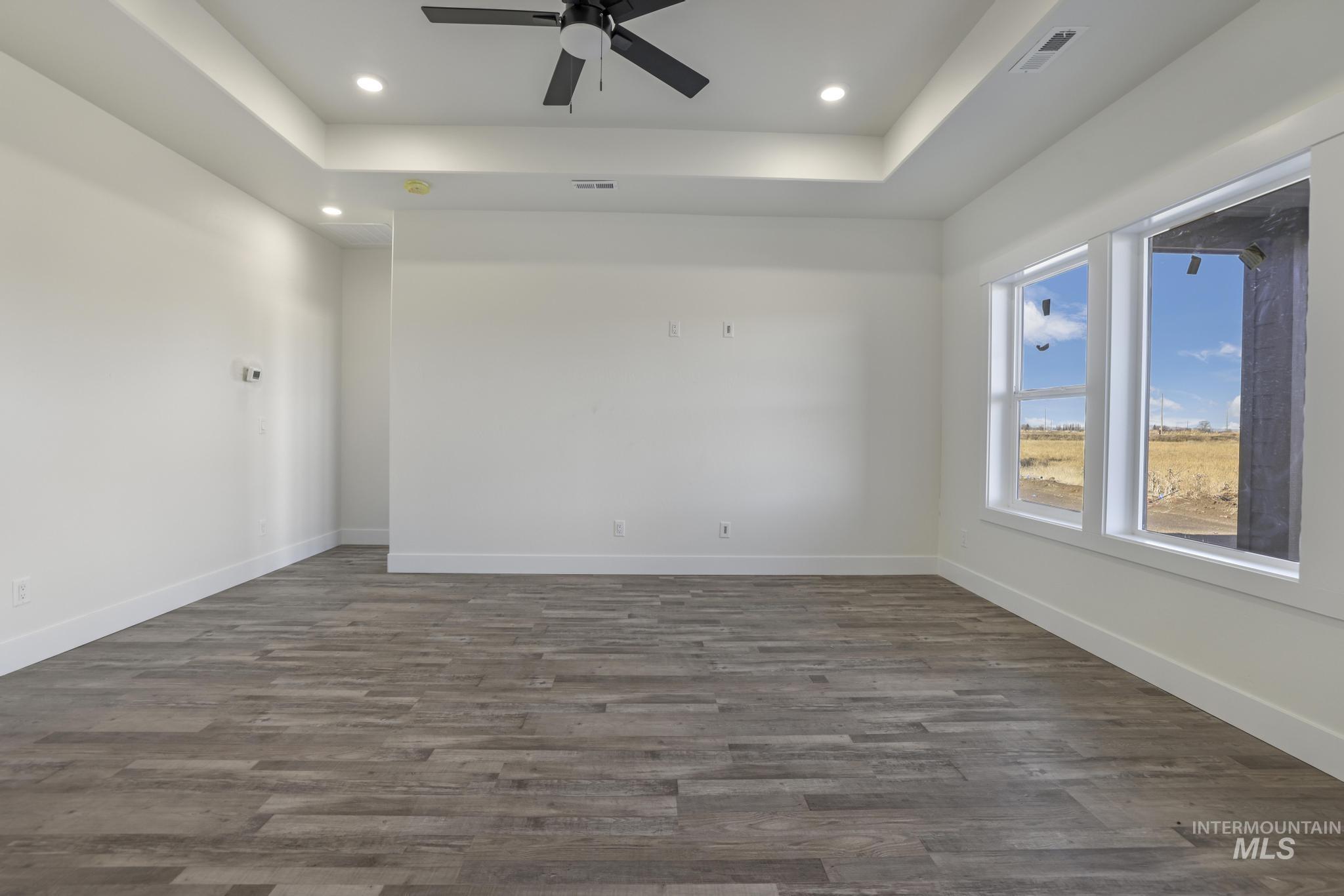 1102 14th St Property Photo 6