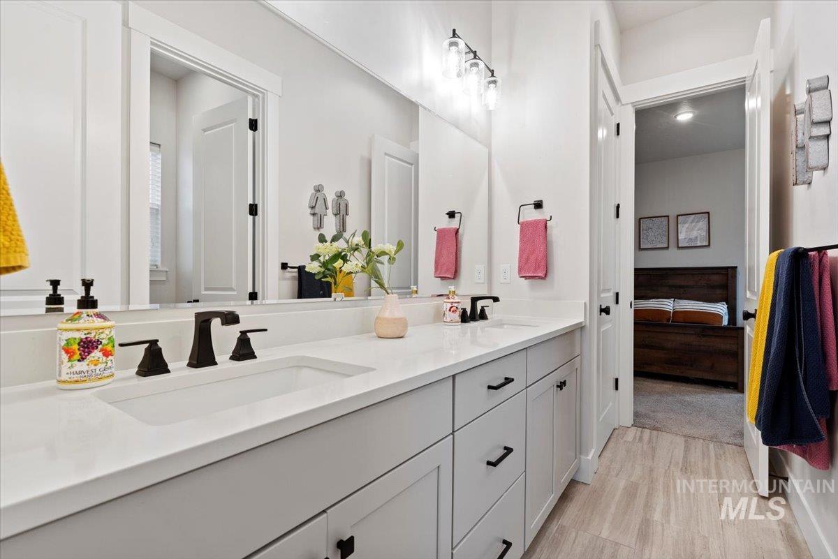 8291 W Corinthia St Property Photo 19