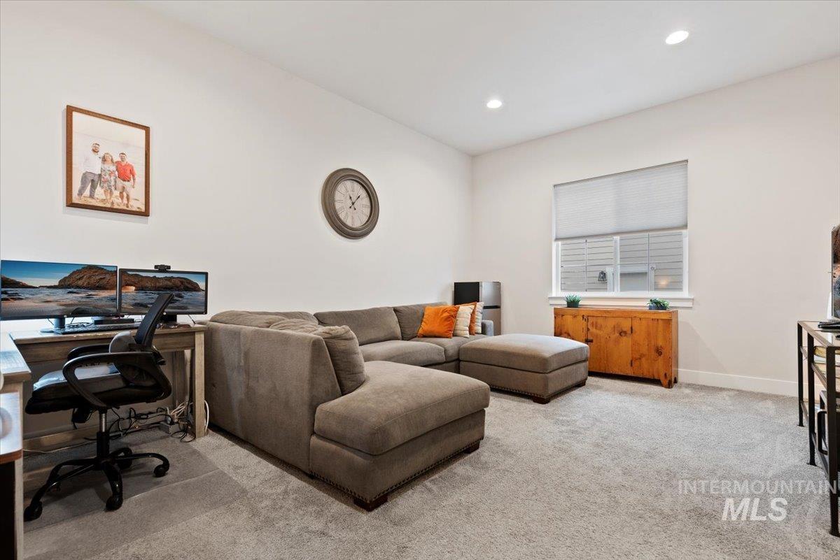 8291 W Corinthia St Property Photo 25