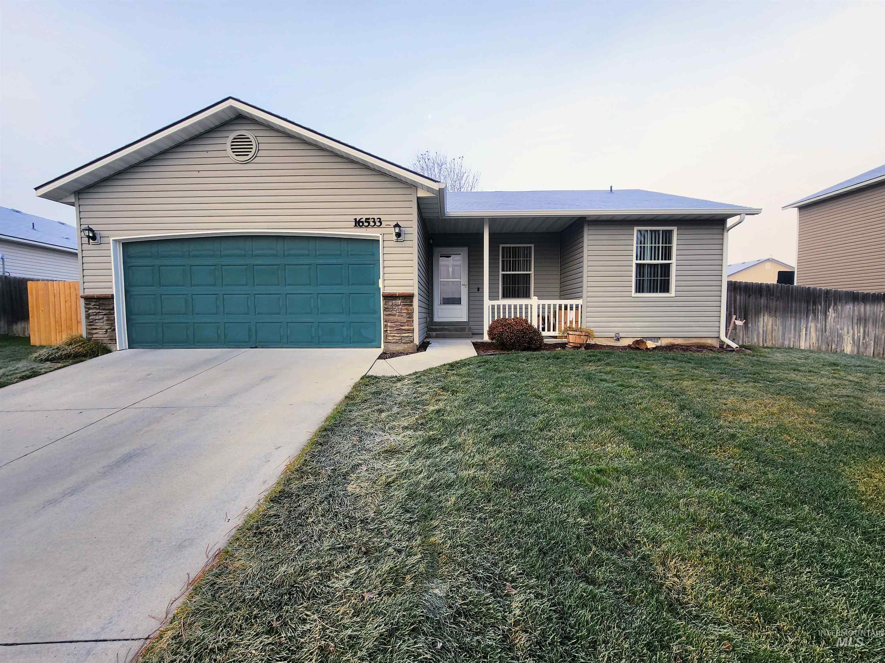 16533 Spartan Property Photo 1