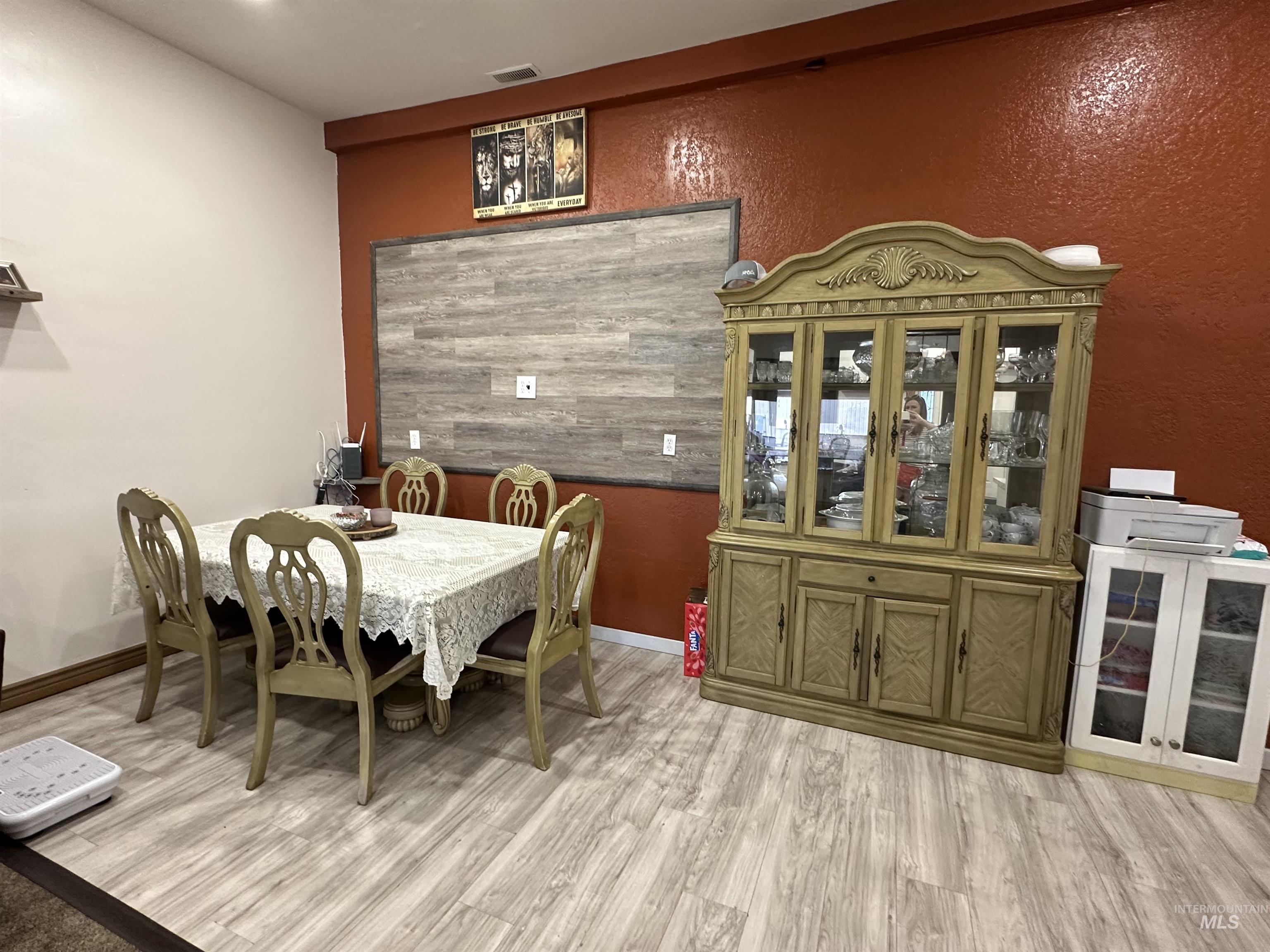 505 2nd Street Property Photo 10