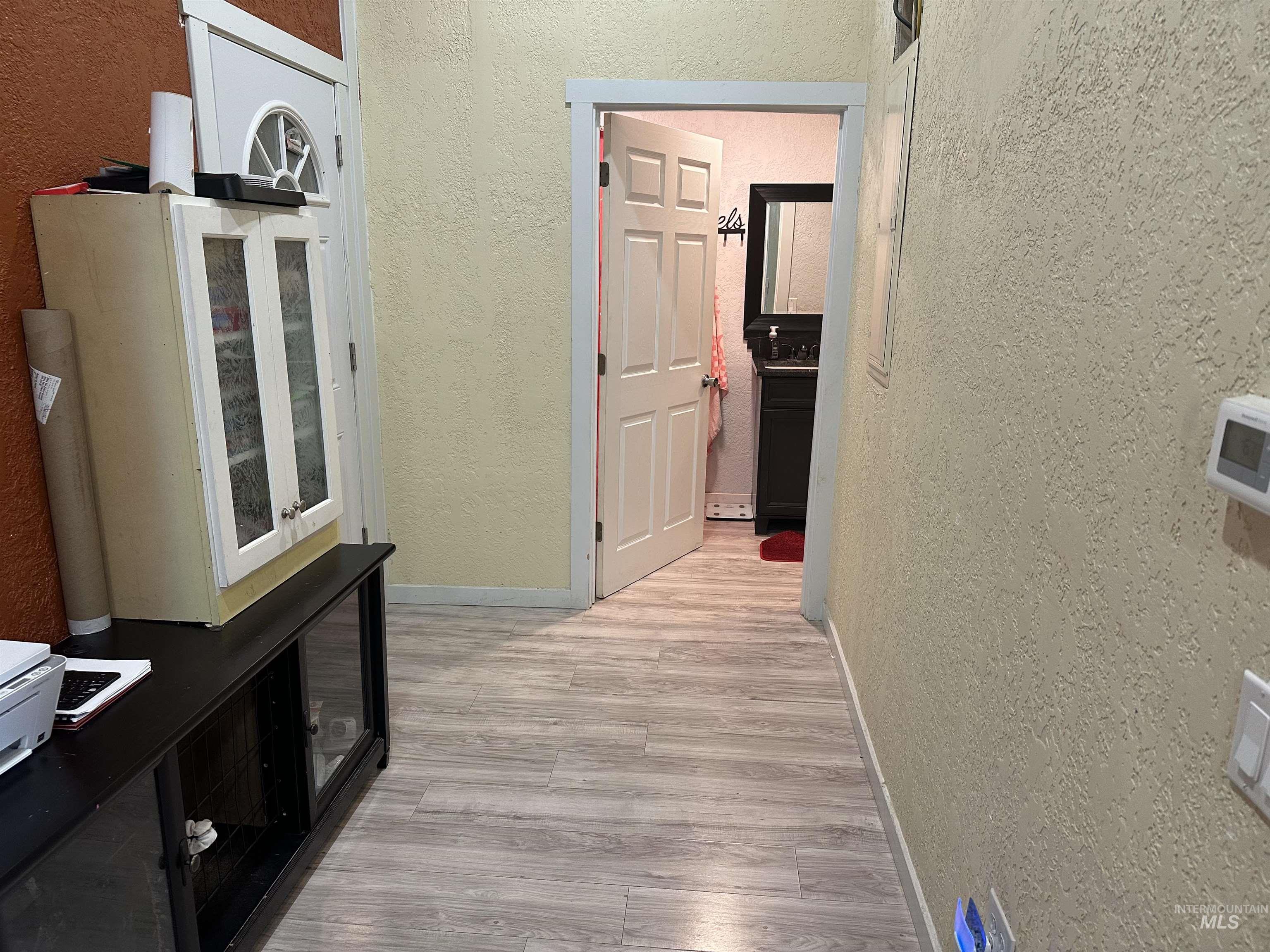 505 2nd Street Property Photo 12