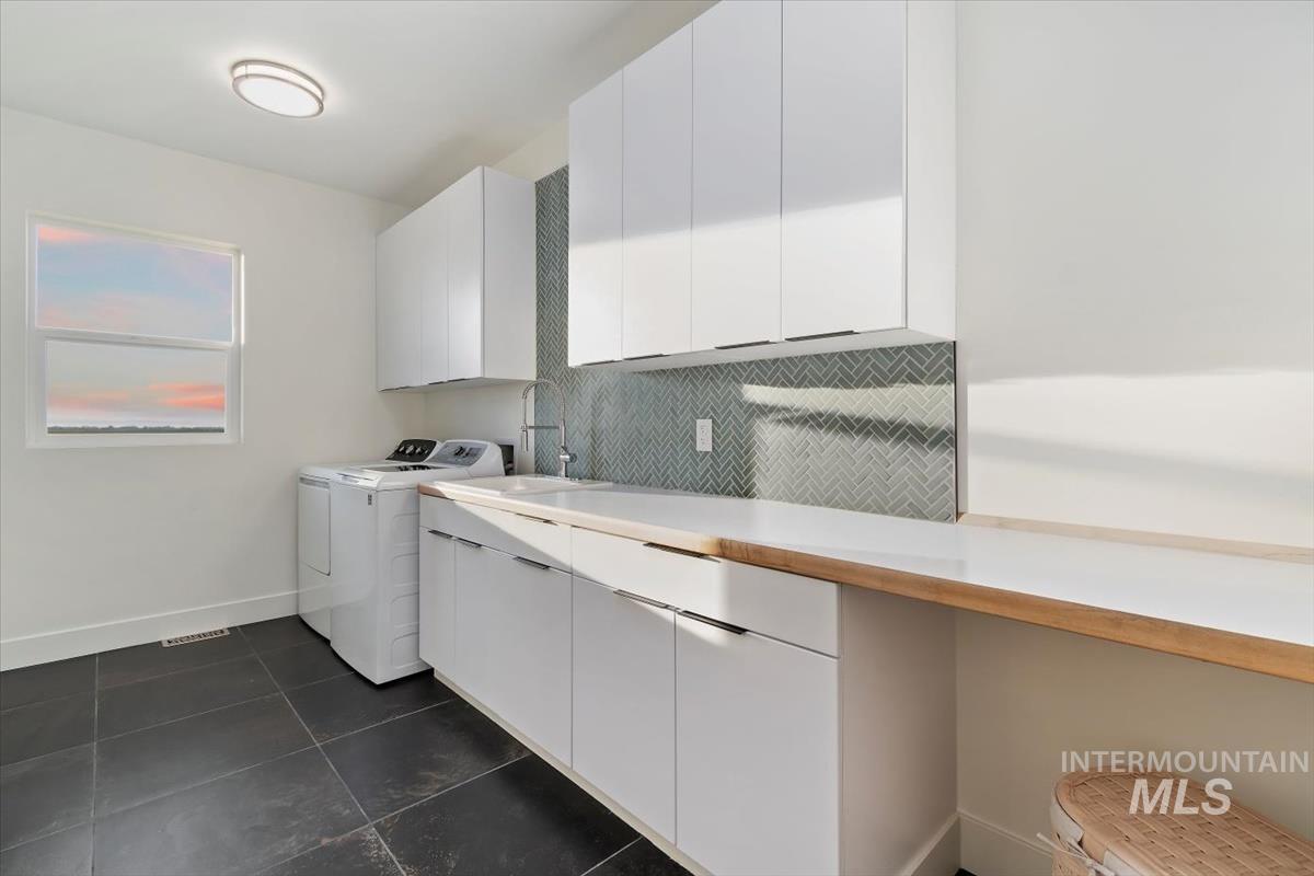 14087 Oasis Rd Property Photo 26