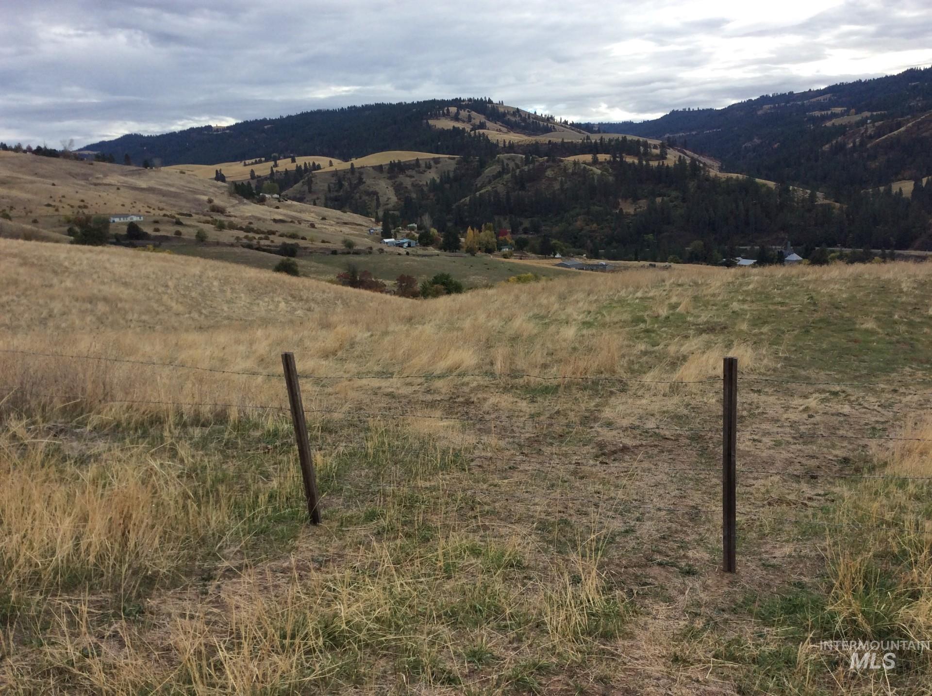 19357 School Road Property Photo