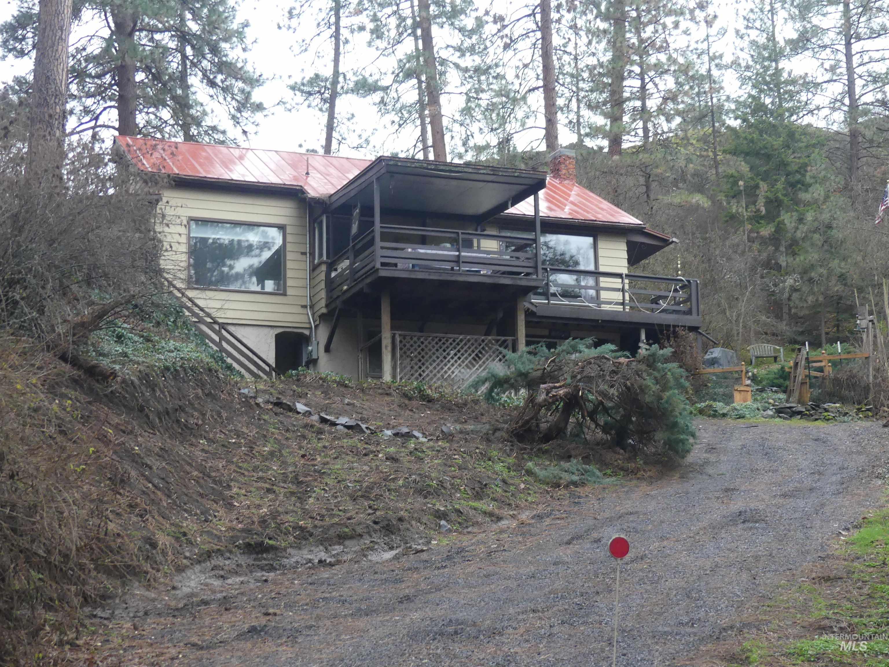 38112 Us Highway 12 Property Photo