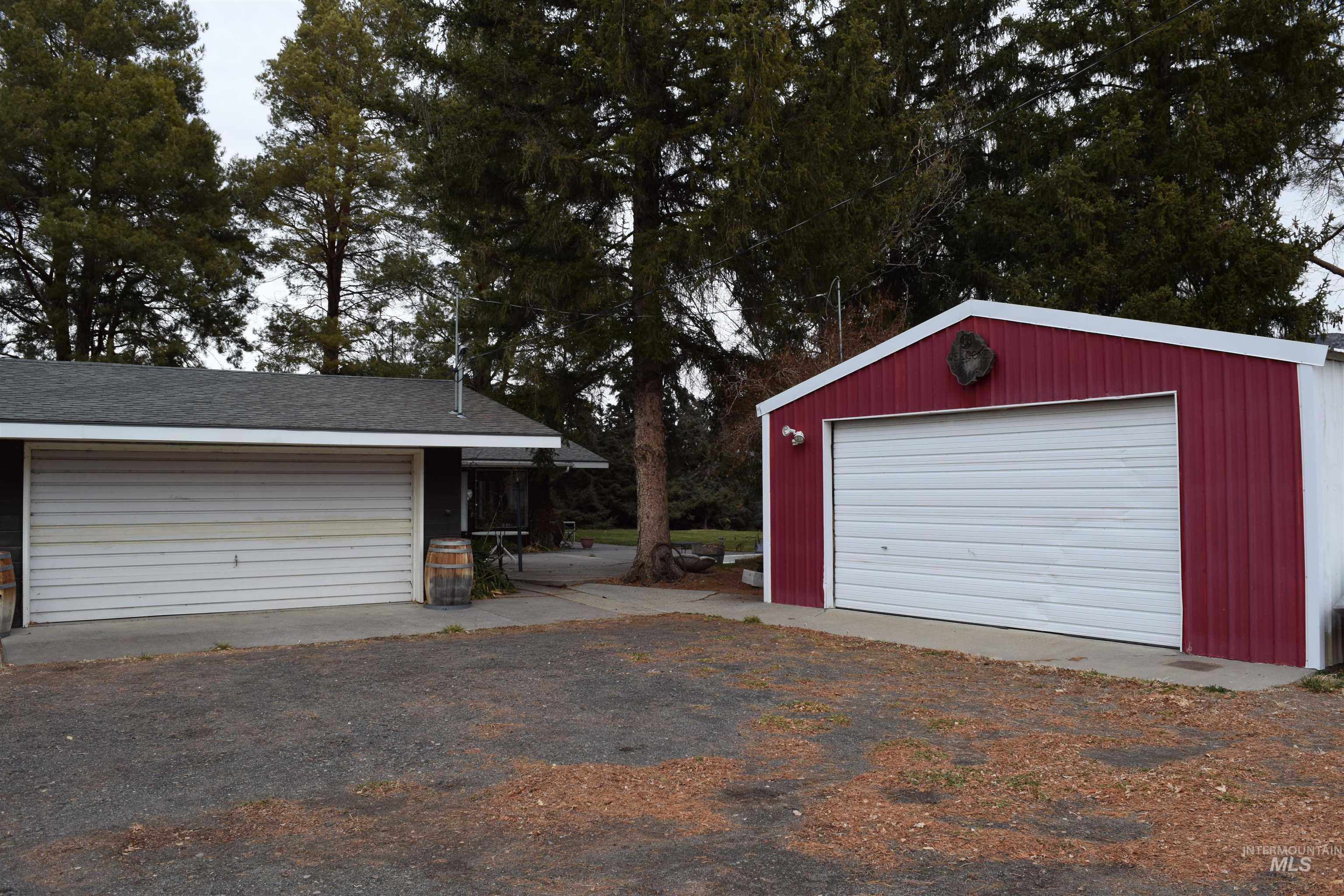4778 River Road Property Photo 9