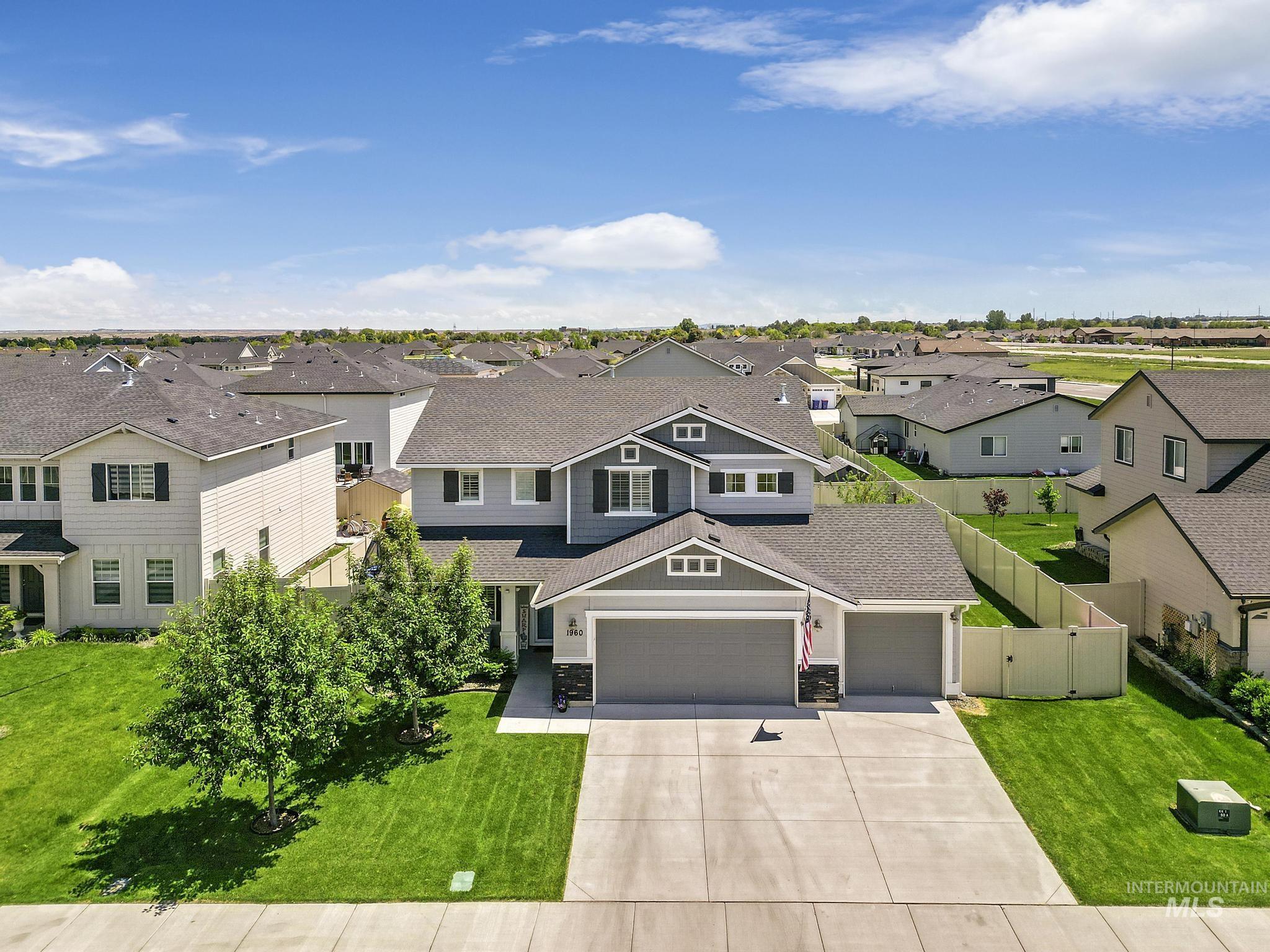 1960 Kodiak Property Photo 2