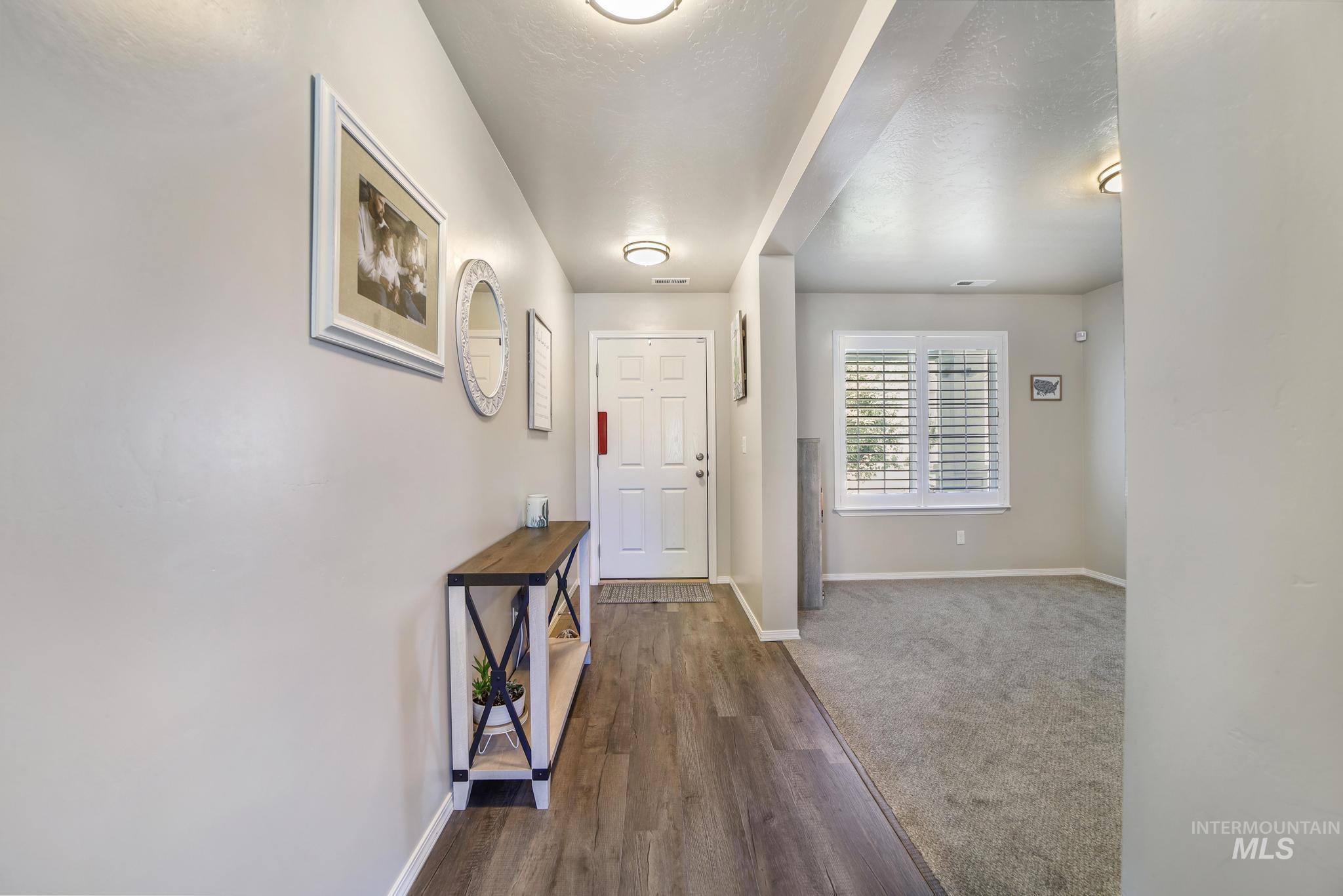 1960 Kodiak Property Photo 4