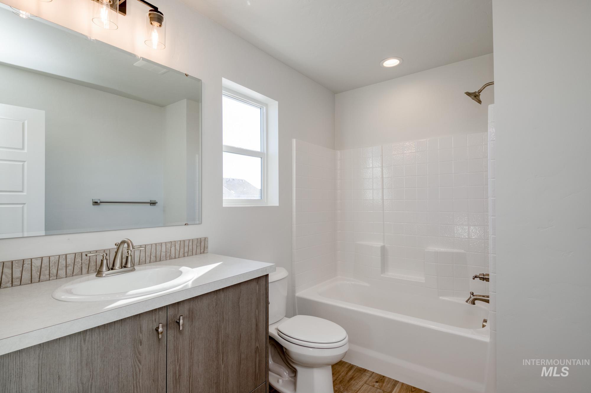 4388 N Glassford Ave Property Photo 14