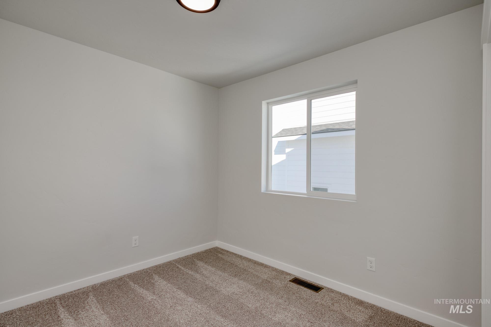 4388 N Glassford Ave Property Photo 16