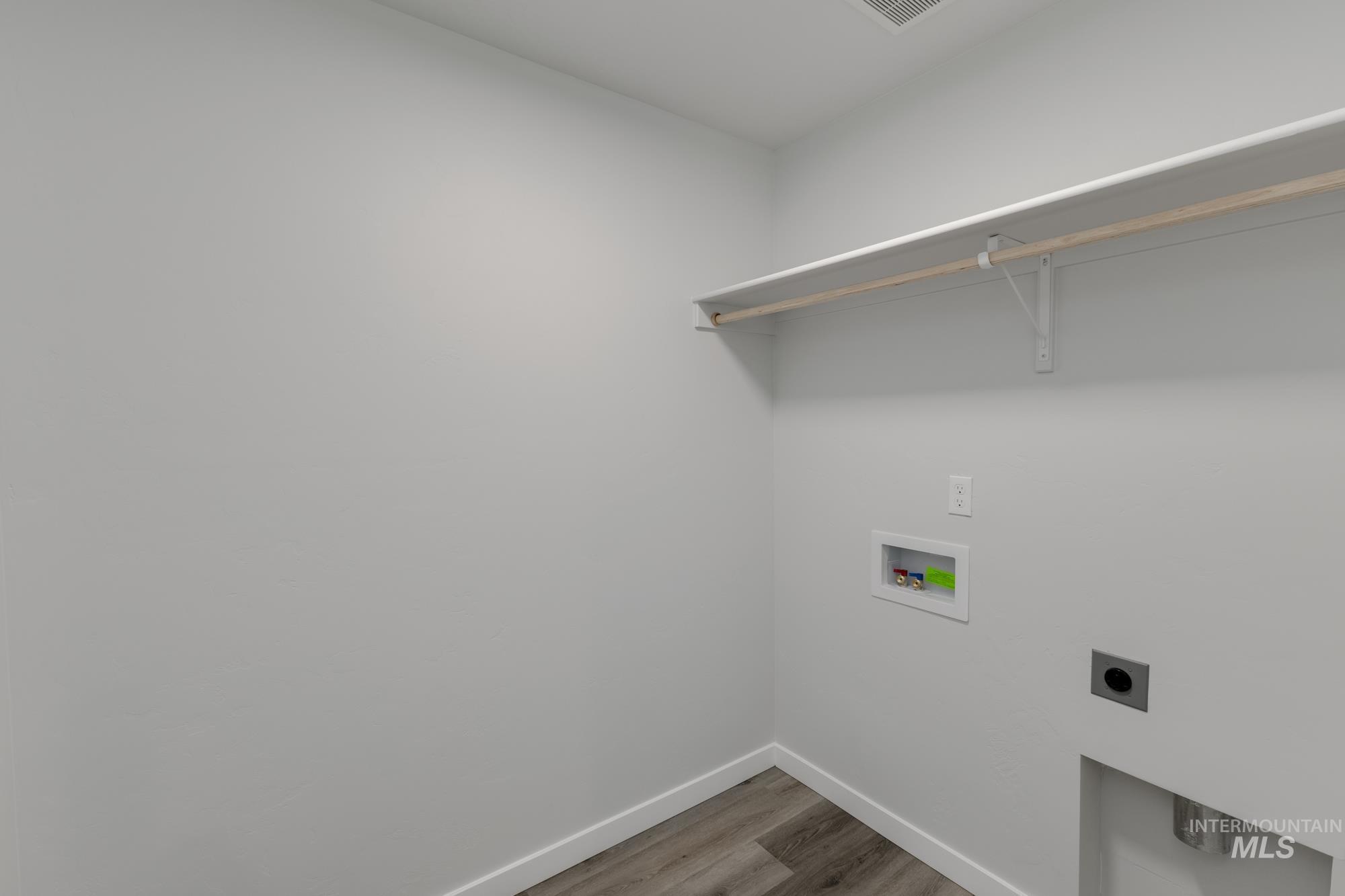 4376 N Glassford Ave Property Photo 14