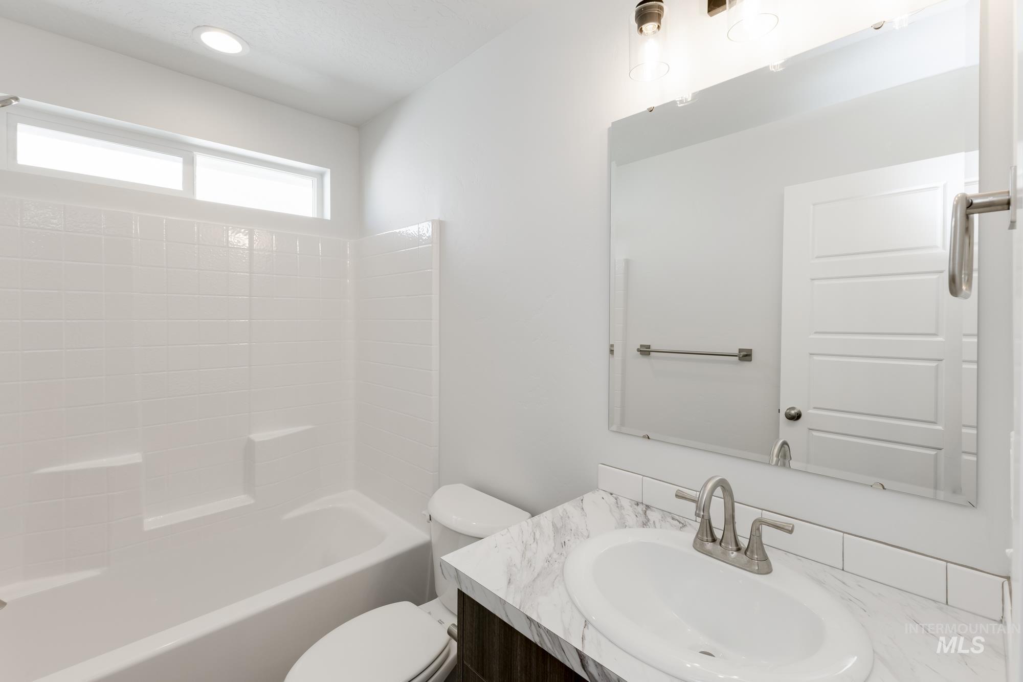4376 N Glassford Ave Property Photo 15