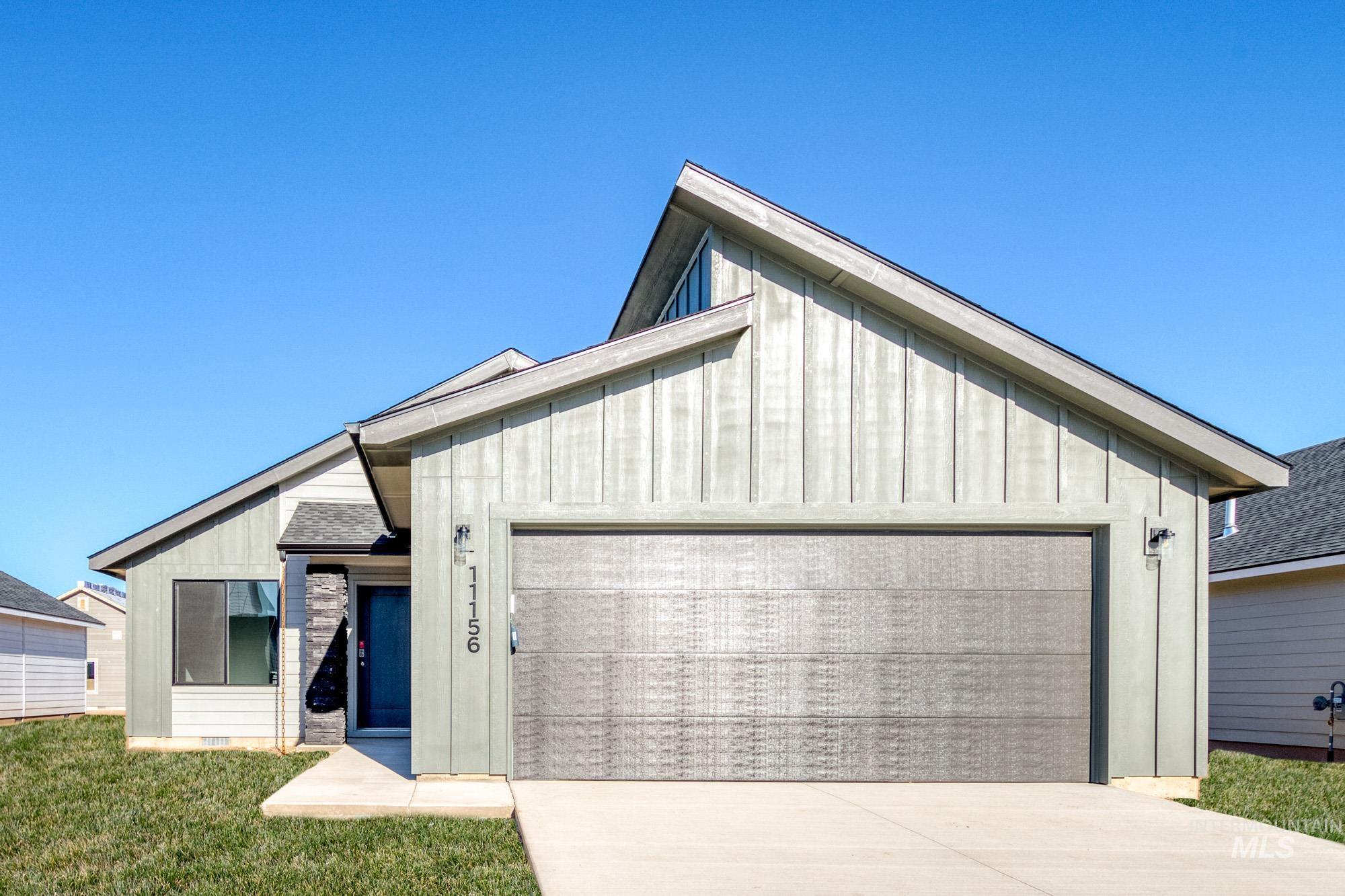 11156 Cart St Property Photo 1