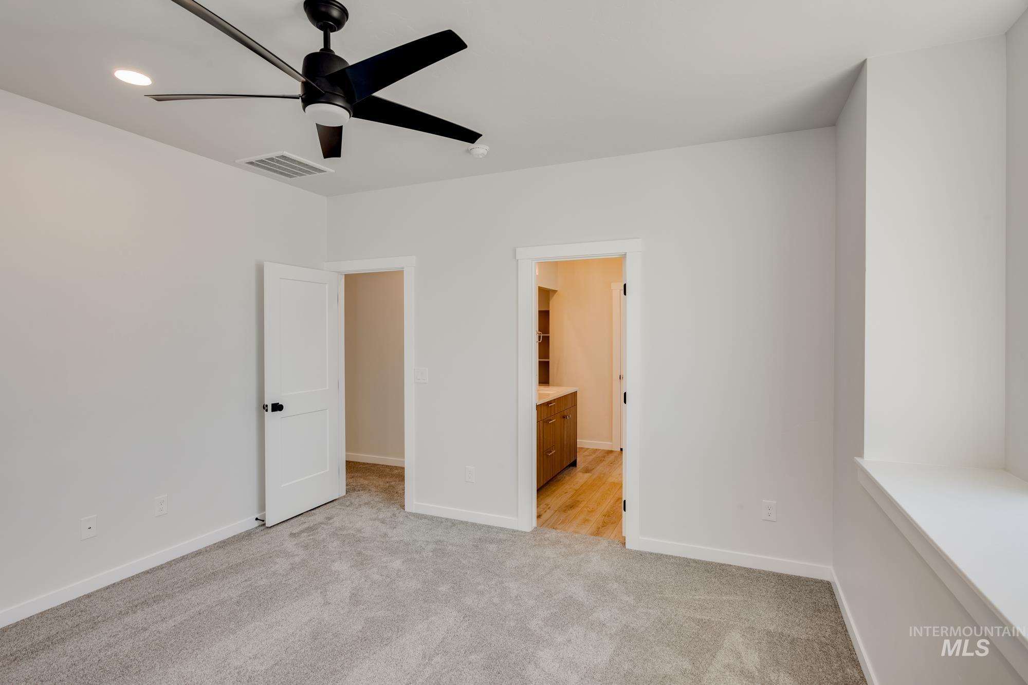 6987 S Cheyenne Ave Property Photo 19