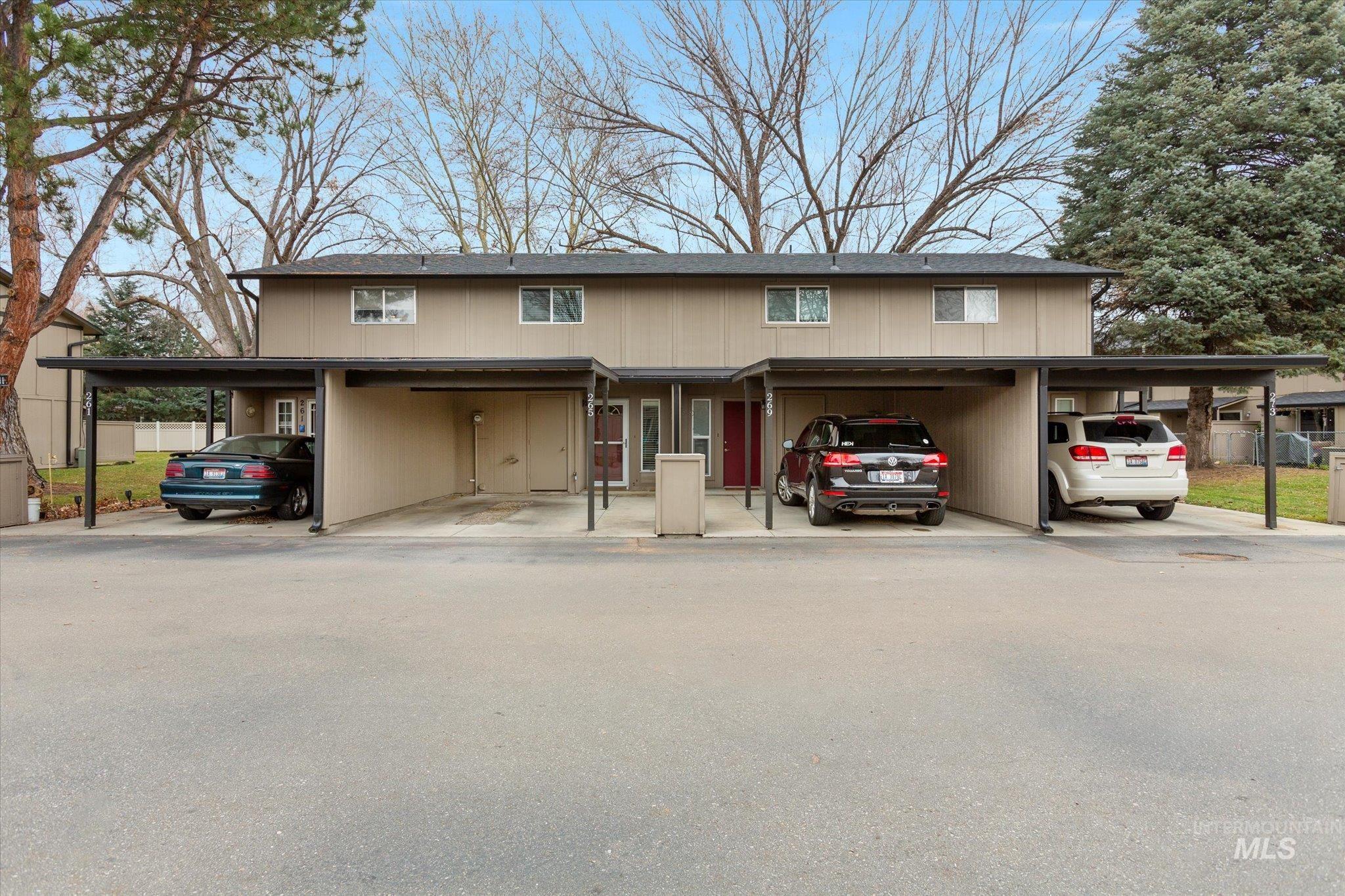 265 N Eagle Glen Lane Property Photo 15
