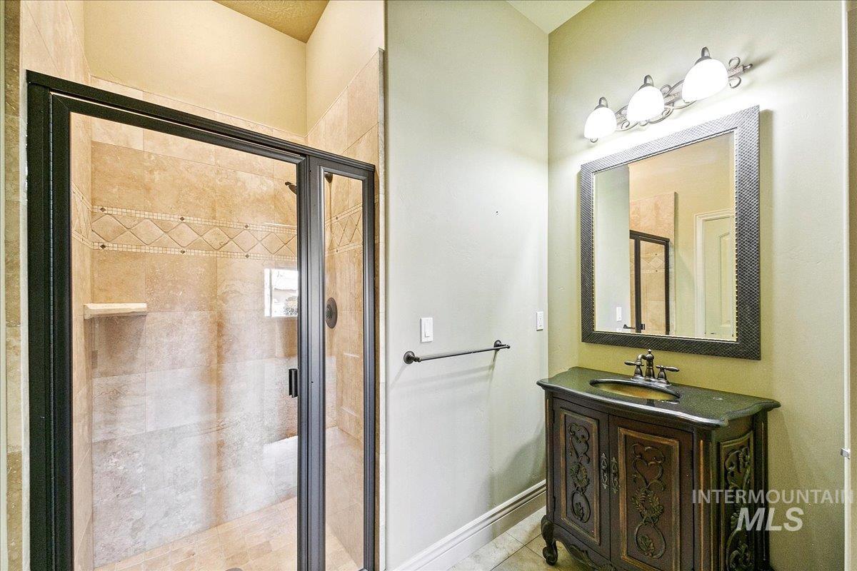 1703 W Par Court Property Photo 16