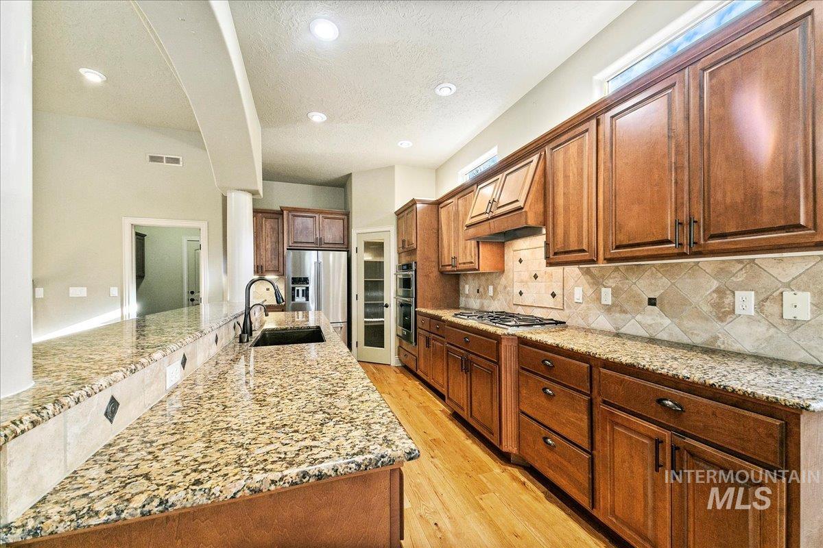 1703 W Par Court Property Photo 23