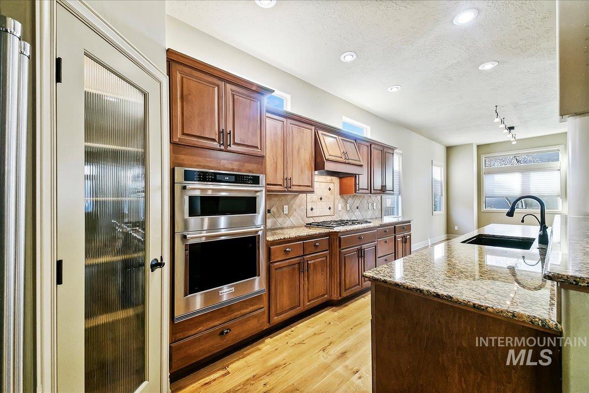 1703 W Par Court Property Photo 25