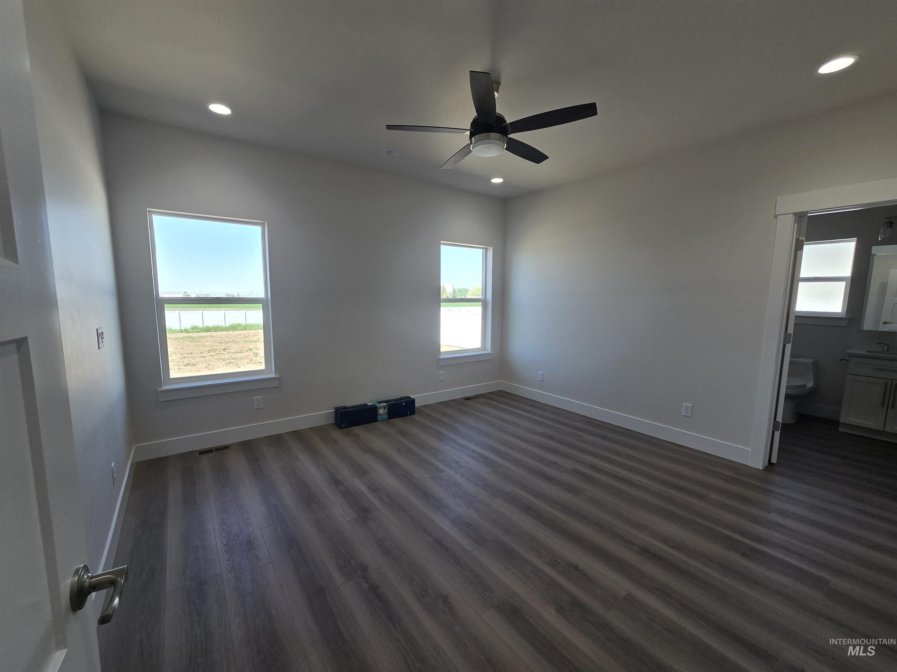 1519 Leslie Drive Property Photo 15