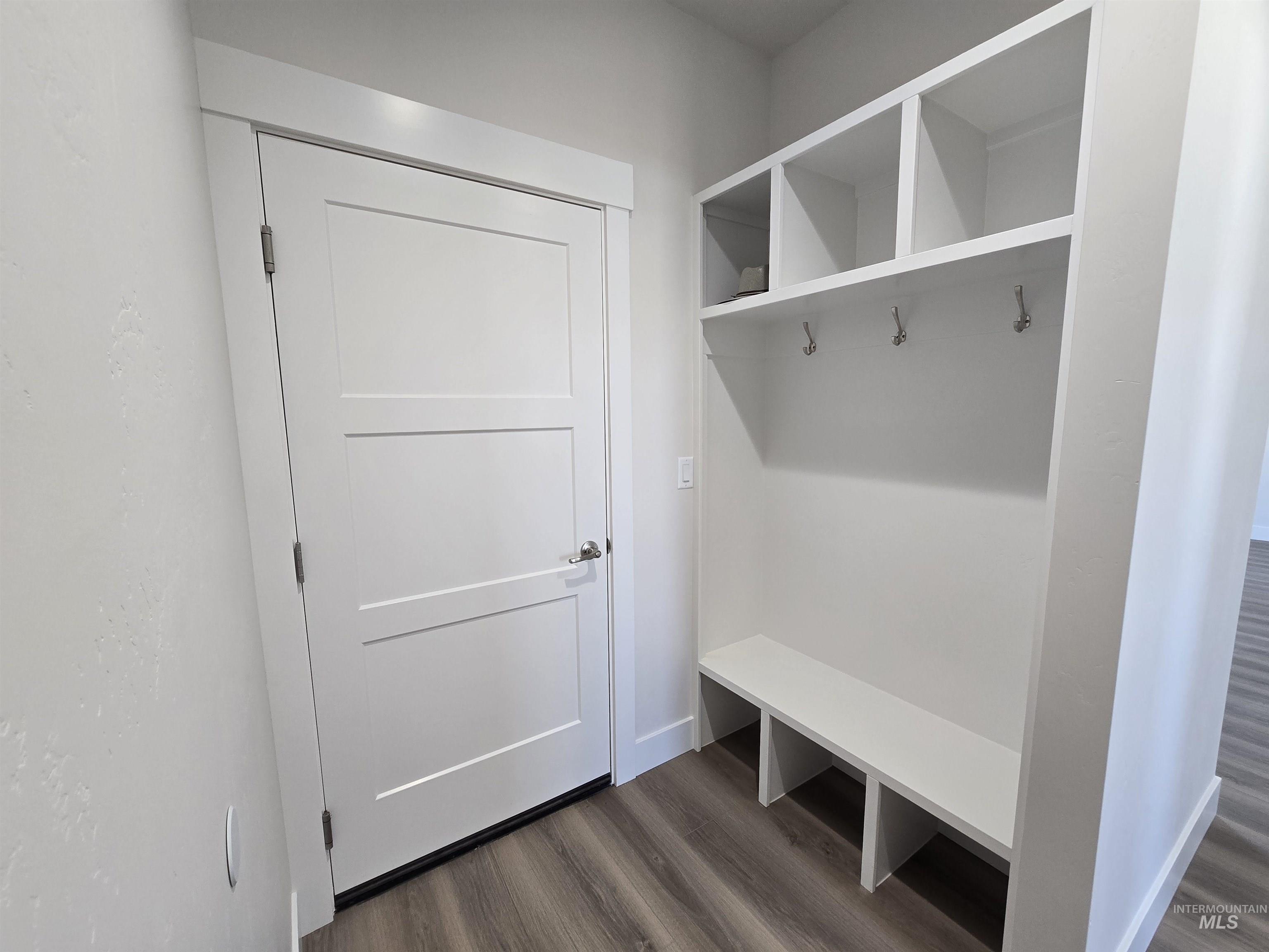1519 Leslie Drive Property Photo 21