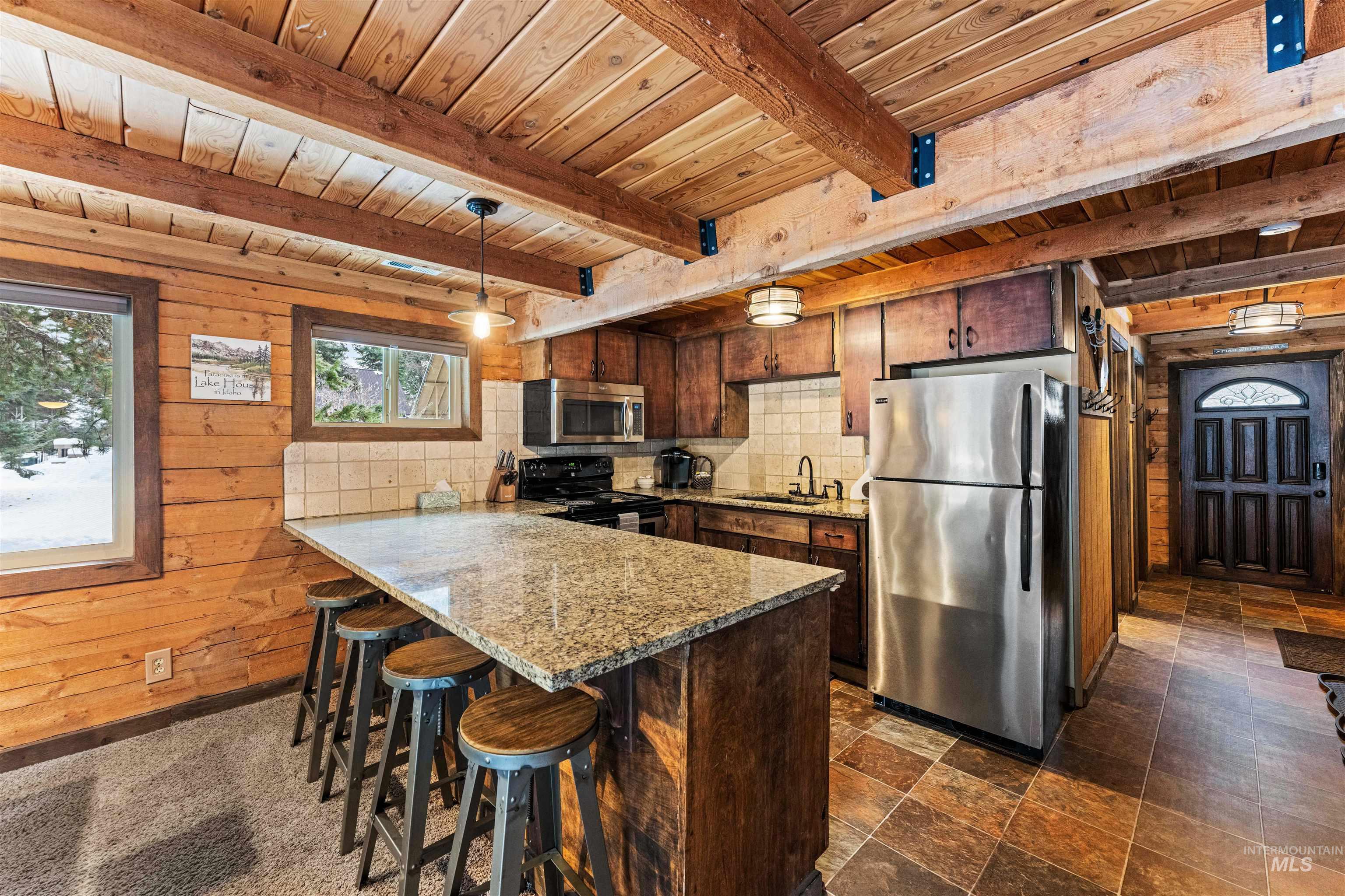 2149 West Mountain Rd. Property Photo 5