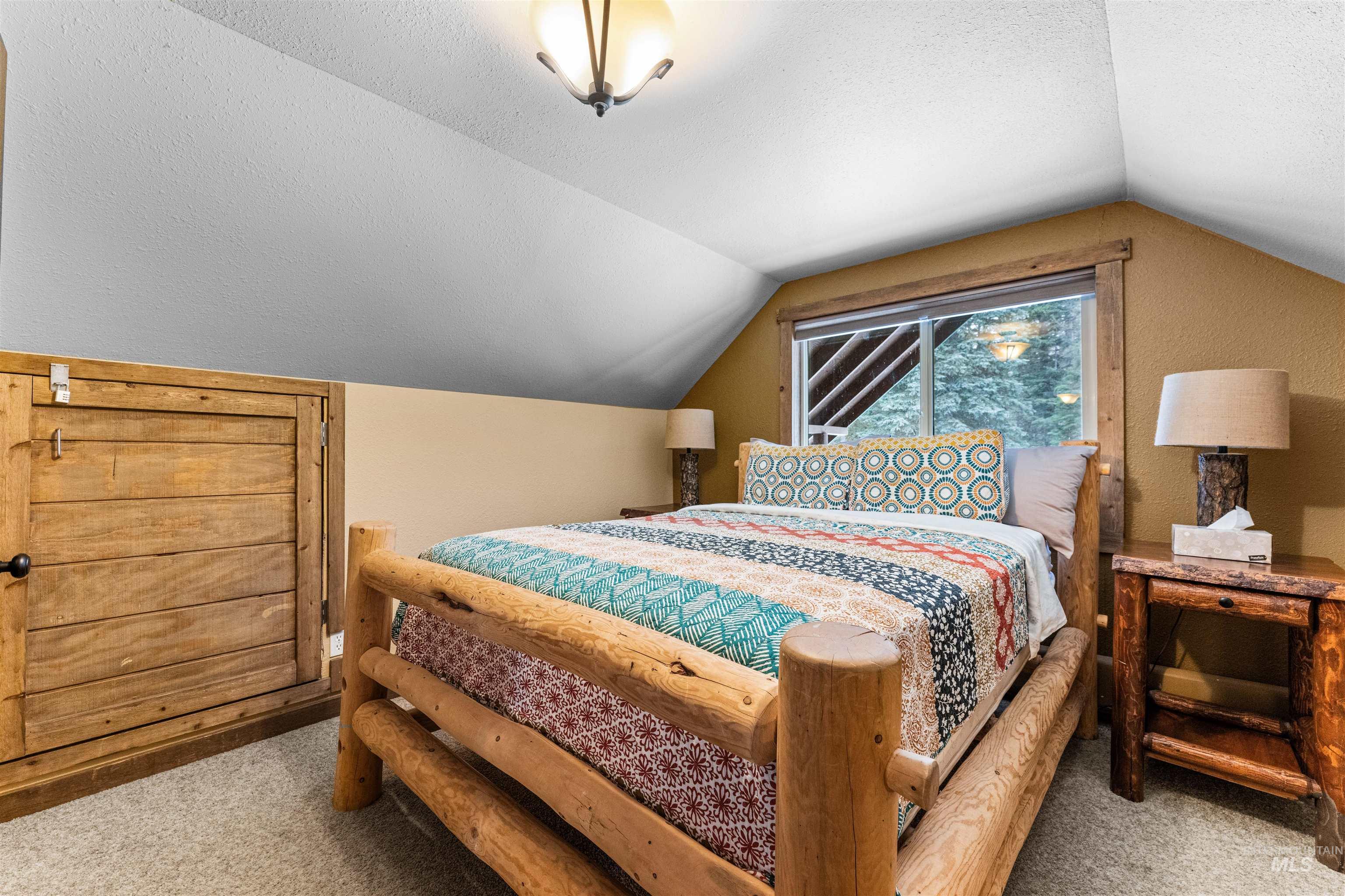 2149 West Mountain Rd. Property Photo 19
