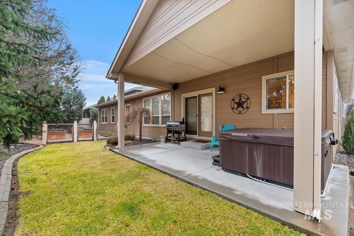 2763 E Fratello Property Photo 37