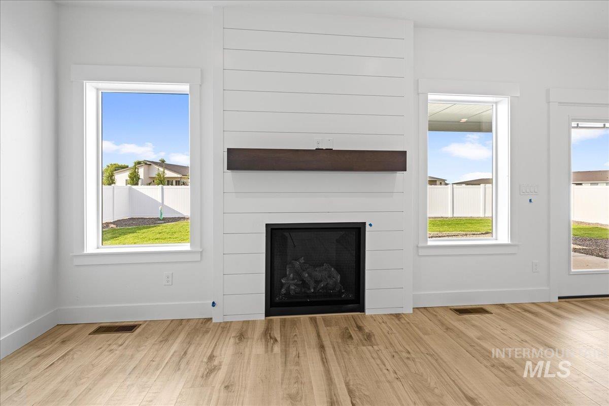 2177 Austin Property Photo 5