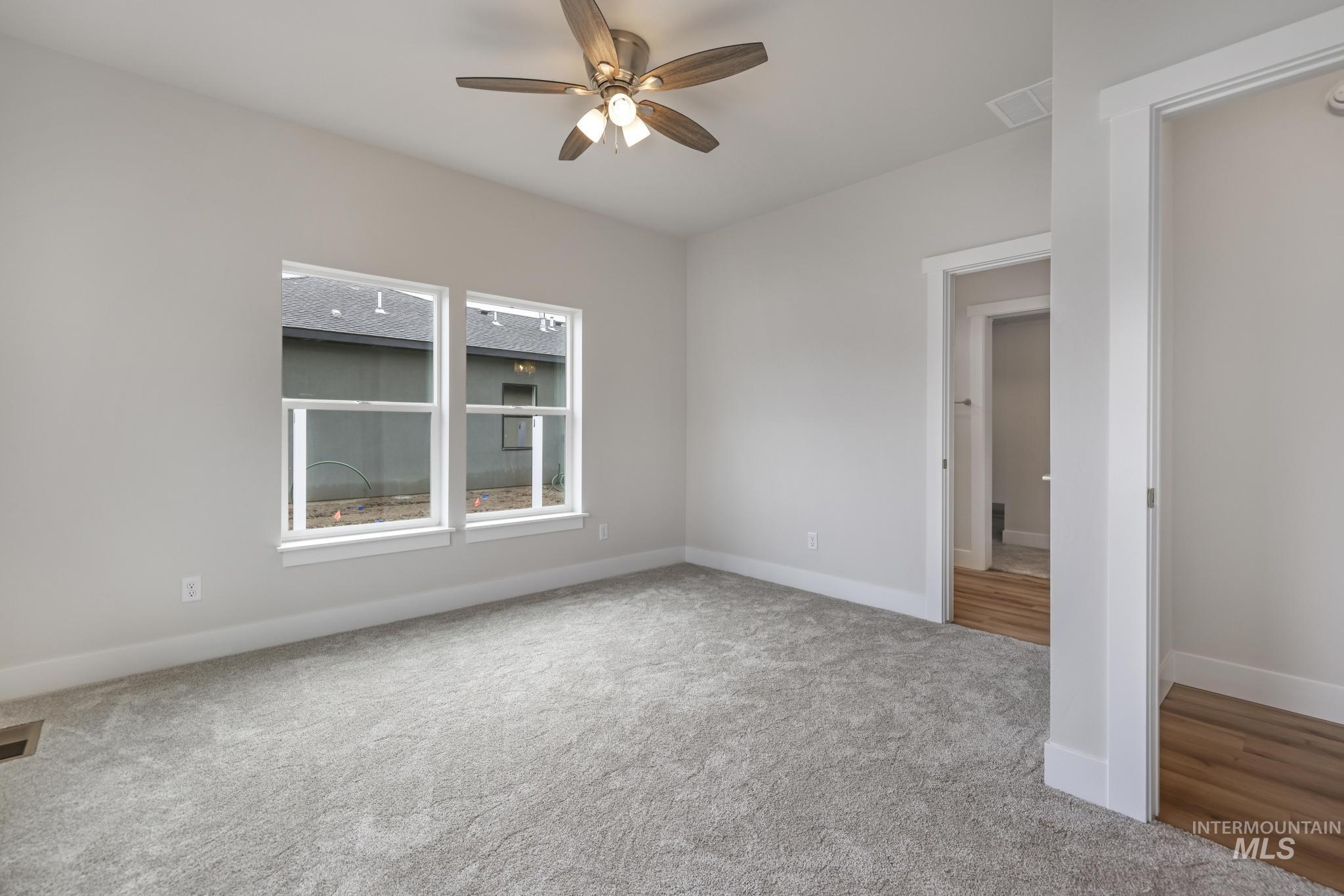 1516 Leslie Drive Property Photo 13