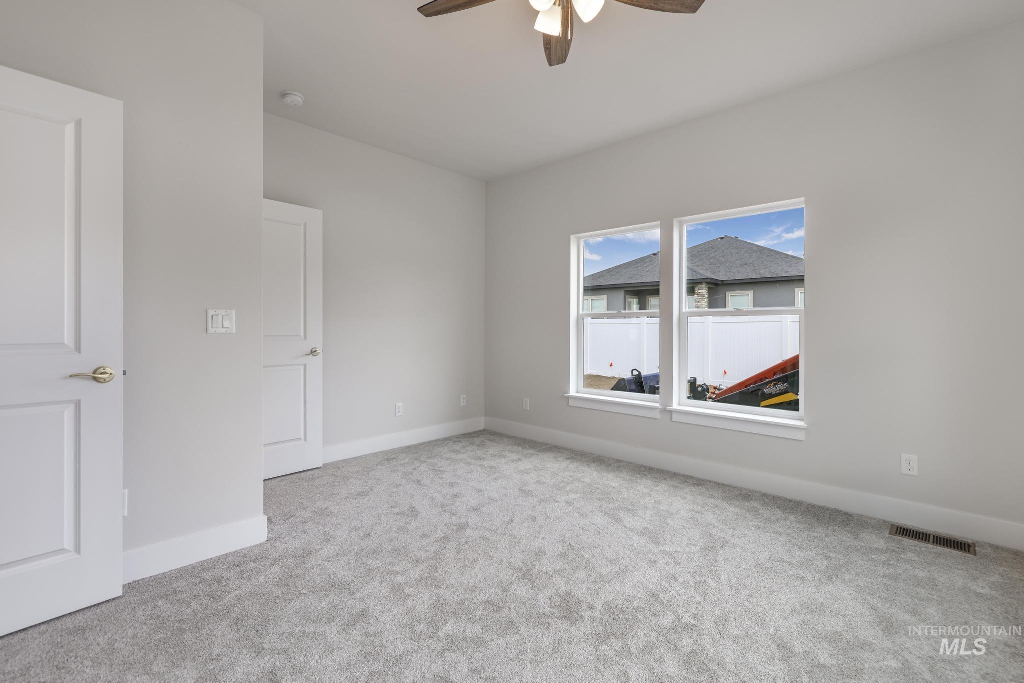 1516 Leslie Drive Property Photo 14