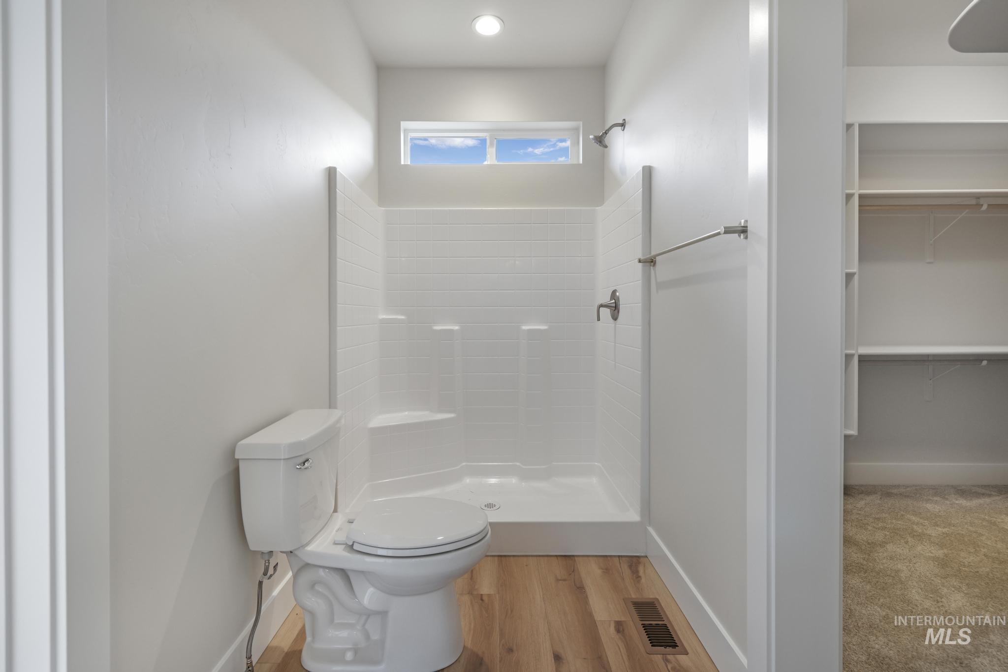 1516 Leslie Drive Property Photo 16