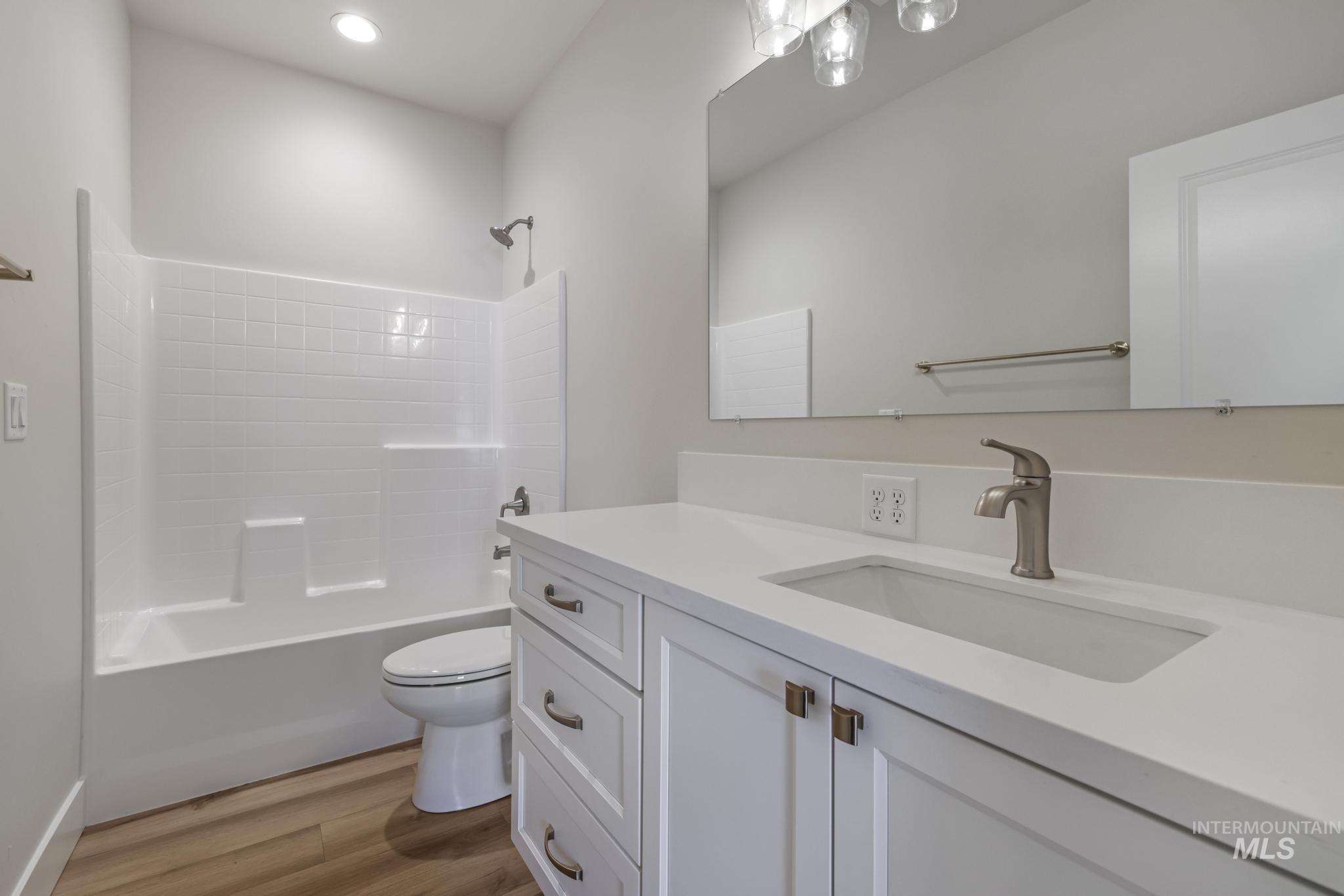 1516 Leslie Drive Property Photo 19