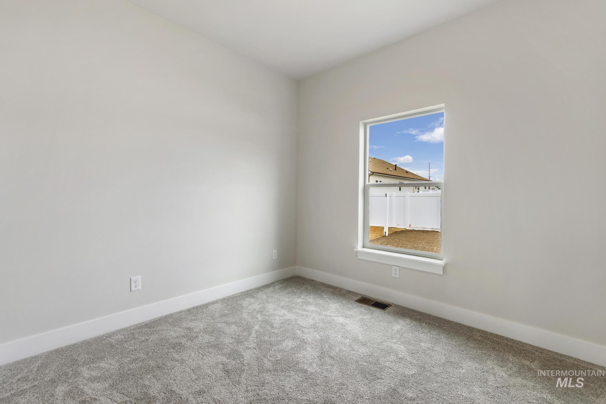 1516 Leslie Drive Property Photo 22