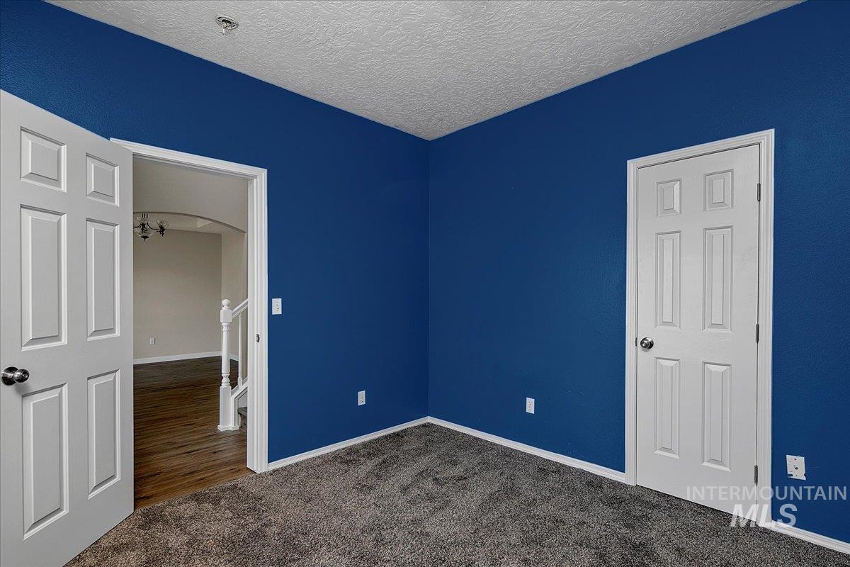 1725 S Labrador Place Property Photo 10