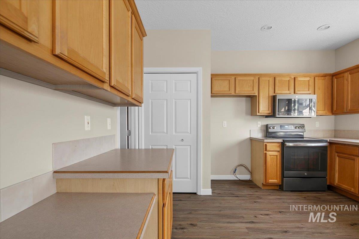 1725 S Labrador Place Property Photo 17