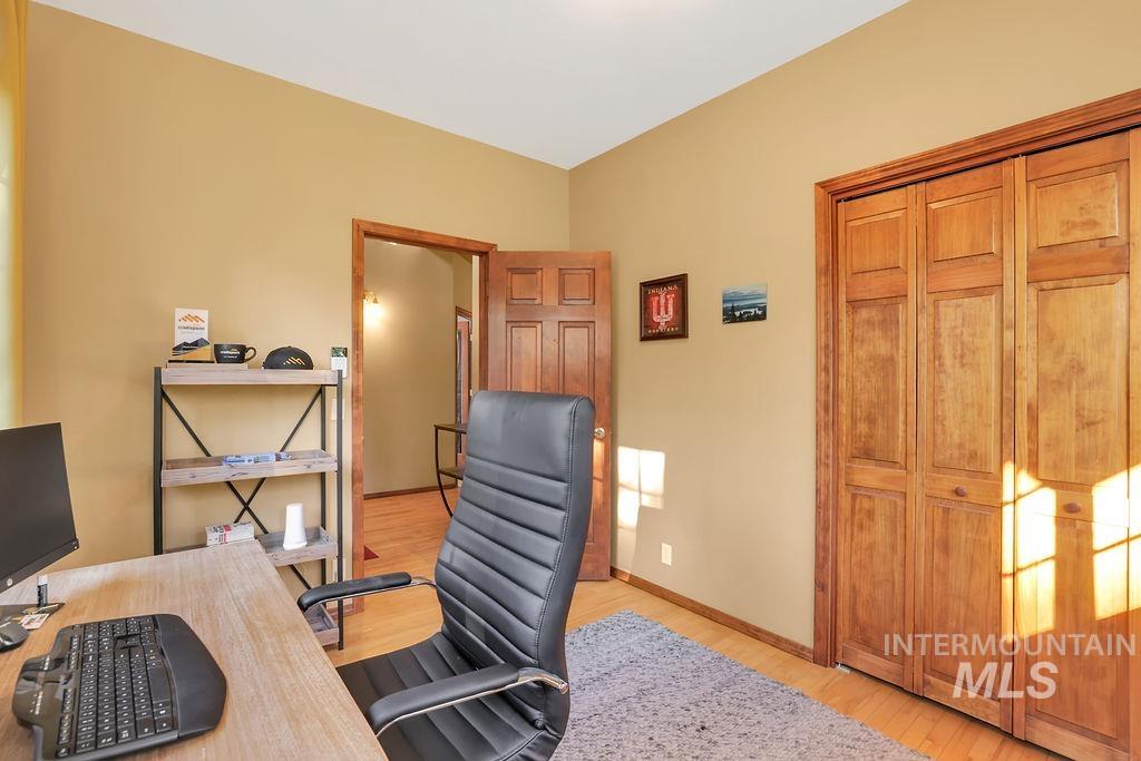 757 Chad Loop Property Photo 15