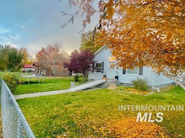 185 N Kansas Property Photo 2