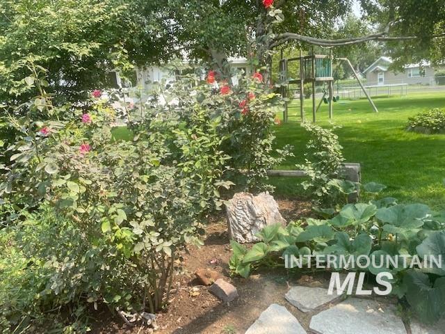 185 N Kansas Property Photo 6