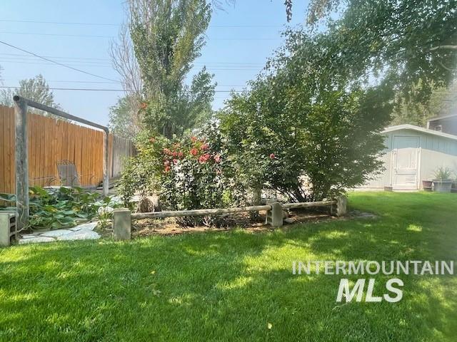 185 N Kansas Property Photo 8