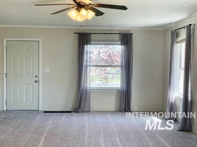 185 N Kansas Property Photo 12