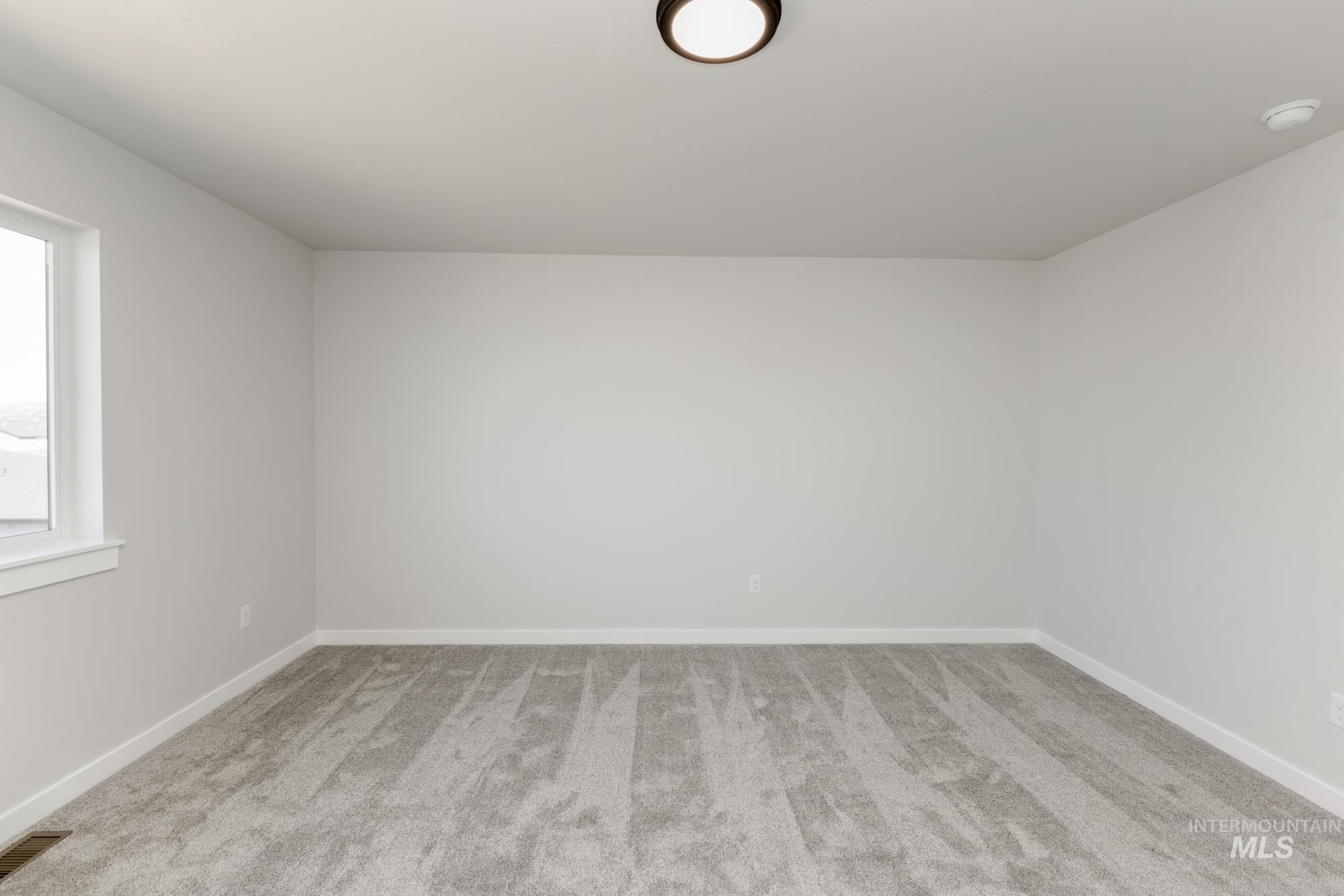 2751 N Silver Wolf Ave Property Photo 21