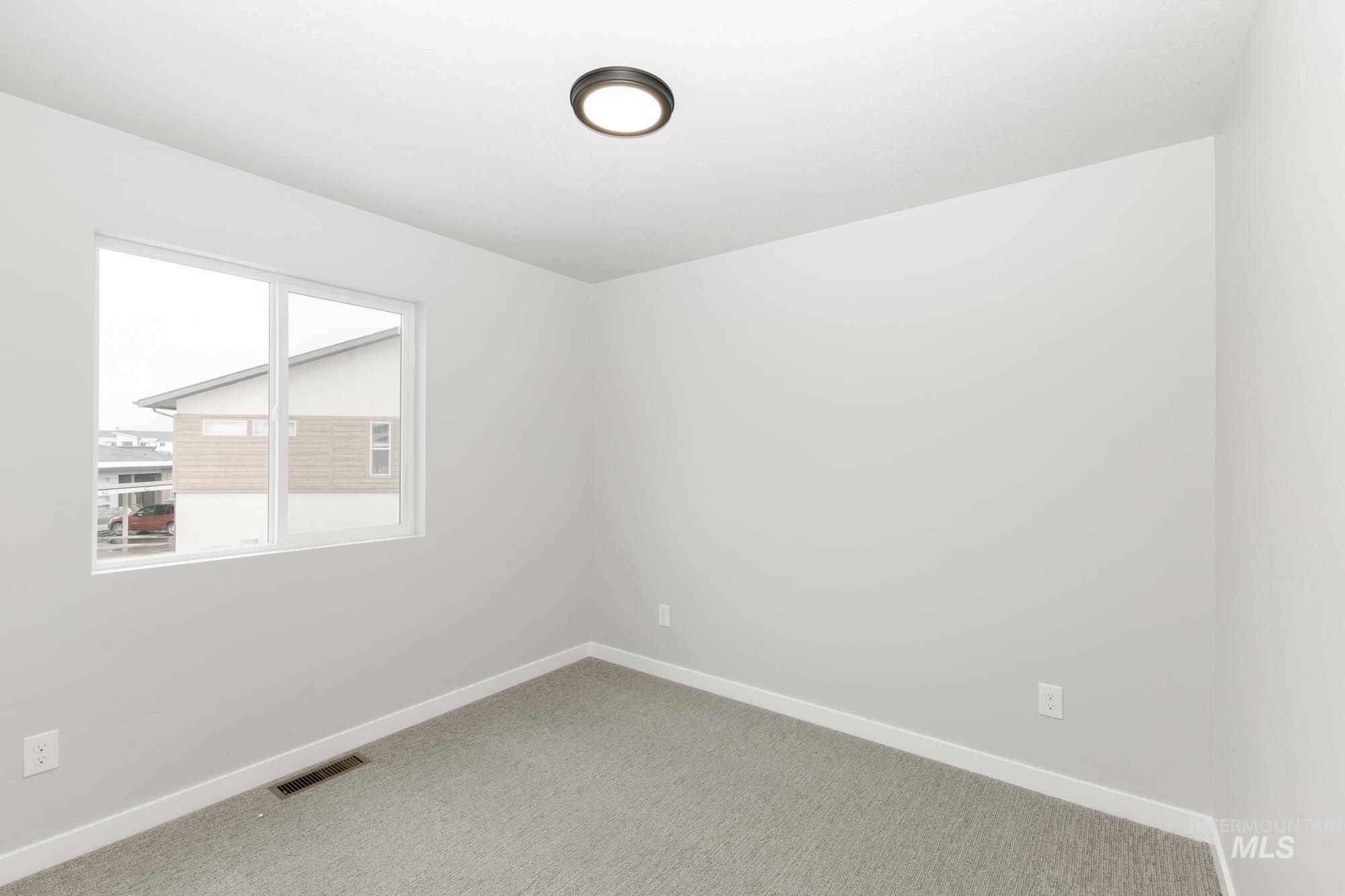 3476 W Newland Ct Property Photo 12