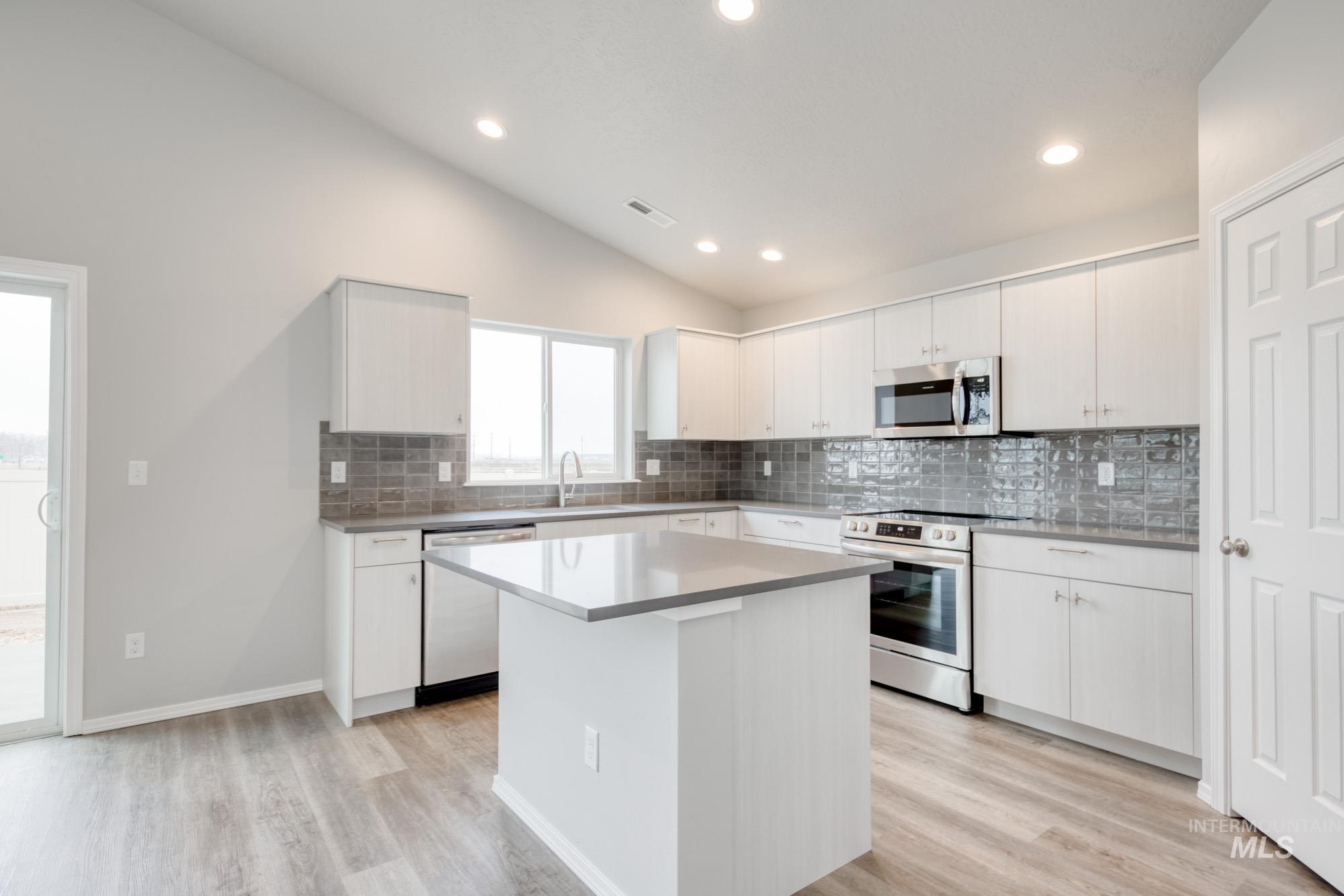 9169 W Tuberose St Property Photo 15