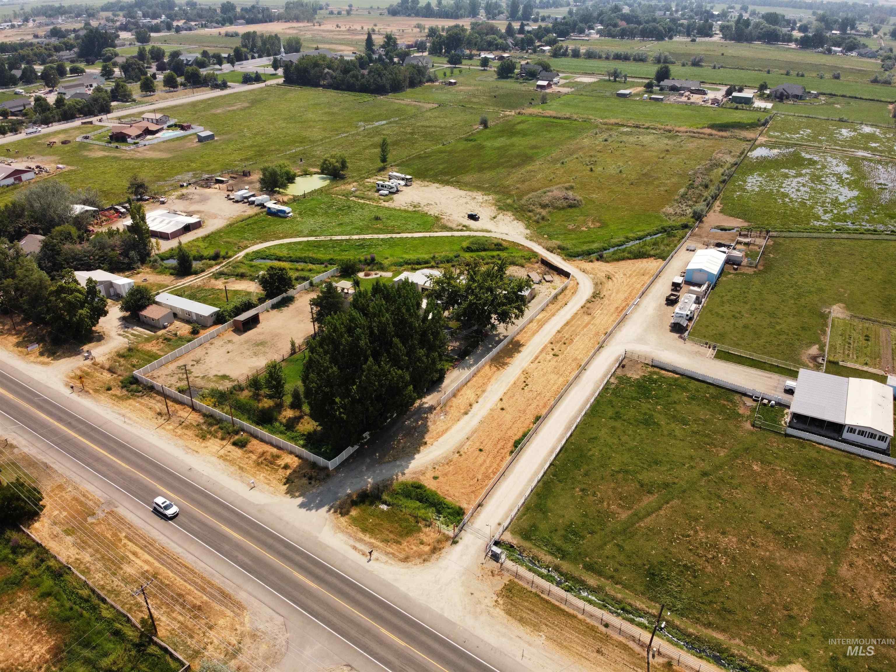 9145 Highway 44 Property Photo 2