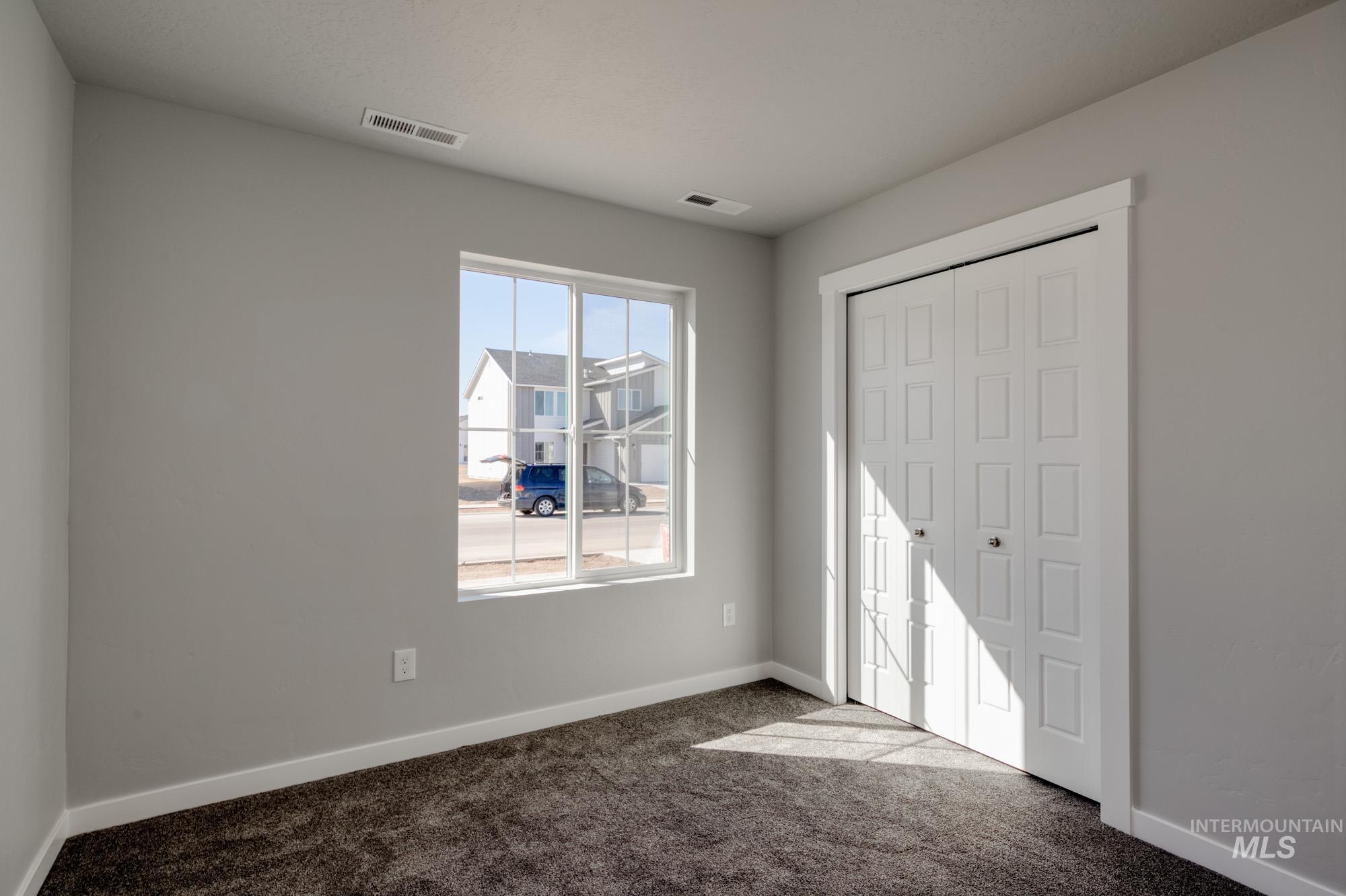 5334 E Sublette St Property Photo 14