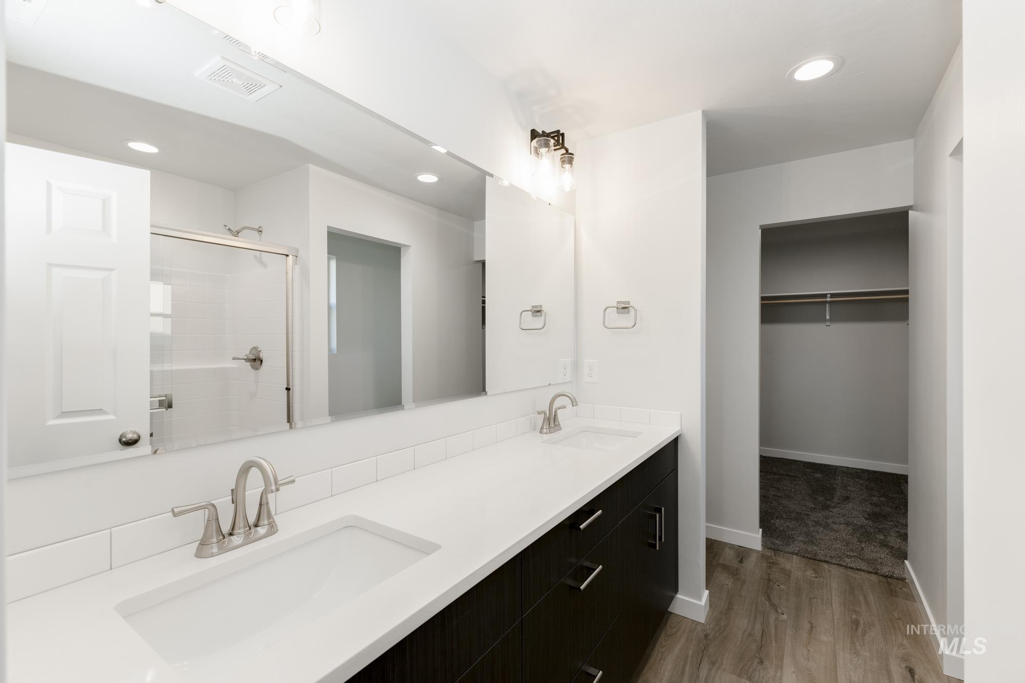 8572 S Foraker Way Property Photo 22